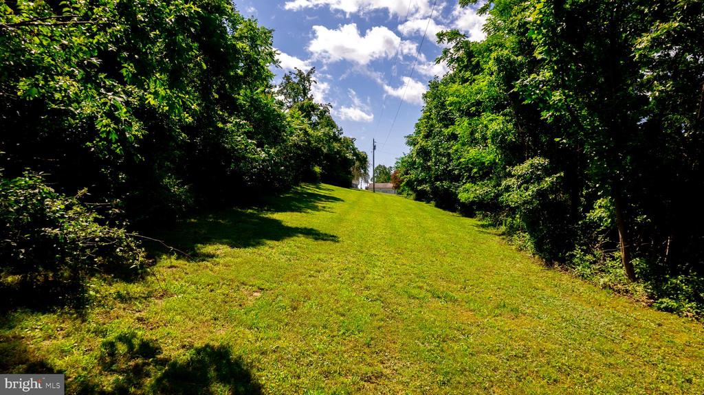 4179 FIERY RUN RD, LINDEN, Virginia, 5 Bedrooms Bedrooms, ,2 BathroomsBathrooms,Residential,4179 FIERY RUN RD,VAFQ2020140 MLS # VAFQ2020140