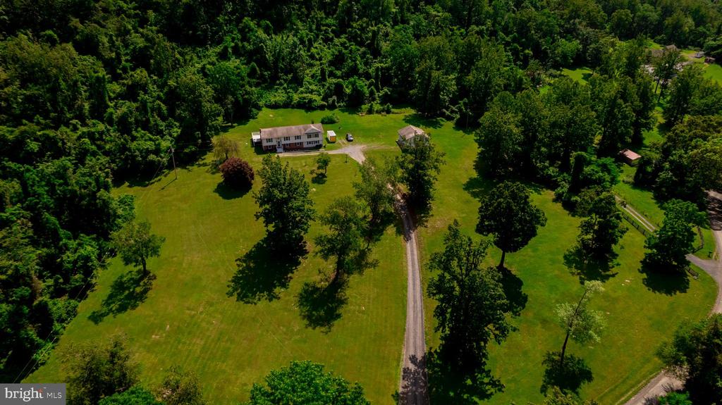 4179 FIERY RUN RD, LINDEN, Virginia, 5 Bedrooms Bedrooms, ,2 BathroomsBathrooms,Residential,4179 FIERY RUN RD,VAFQ2020140 MLS # VAFQ2020140