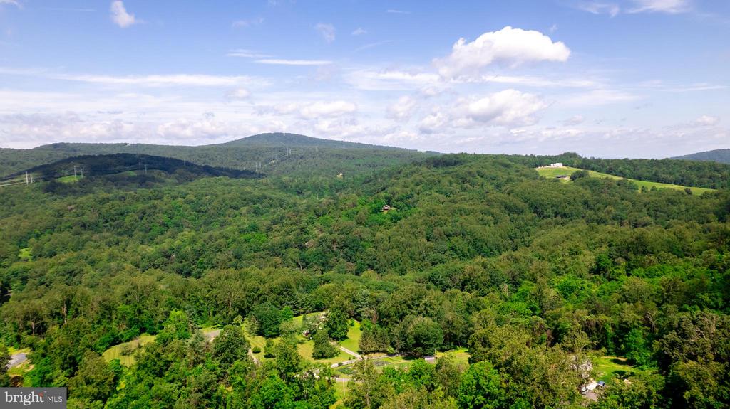 4179 FIERY RUN RD, LINDEN, Virginia, 5 Bedrooms Bedrooms, ,2 BathroomsBathrooms,Residential,4179 FIERY RUN RD,VAFQ2020140 MLS # VAFQ2020140