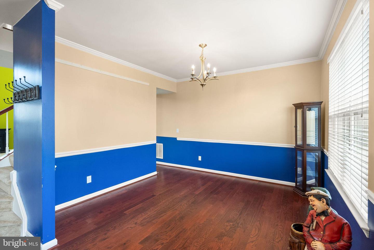 FREDERICKSBURG, Virginia 22405, 6 Bedrooms Bedrooms, 19 Rooms Rooms,4 BathroomsBathrooms,Residential,For sale,VAST2042766 MLS # VAST2042766