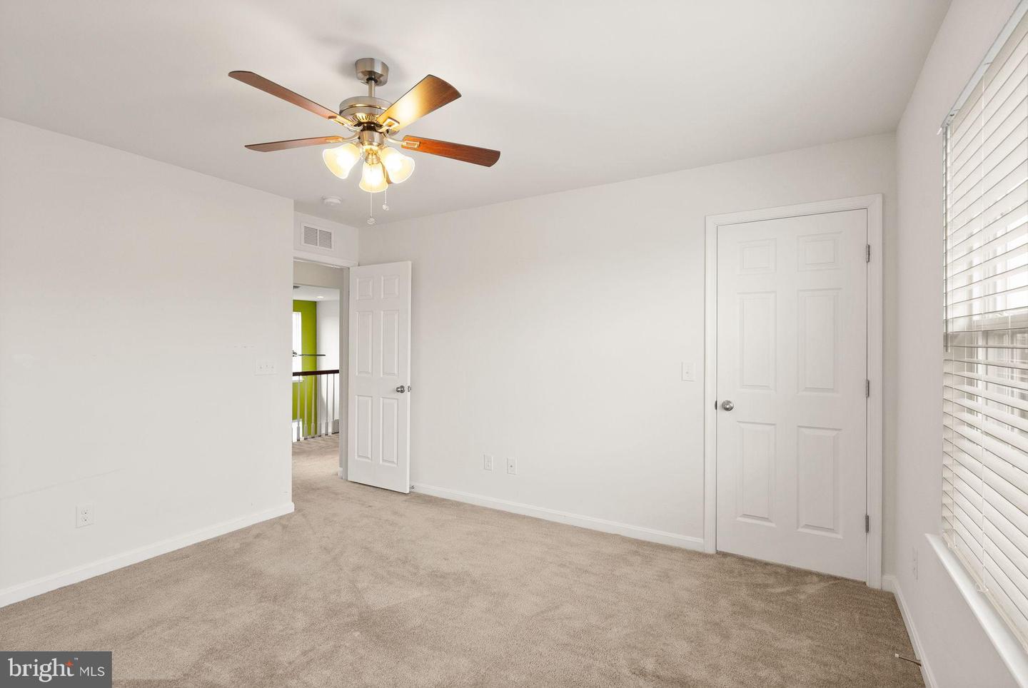 FREDERICKSBURG, Virginia 22405, 6 Bedrooms Bedrooms, 19 Rooms Rooms,4 BathroomsBathrooms,Residential,For sale,VAST2042766 MLS # VAST2042766