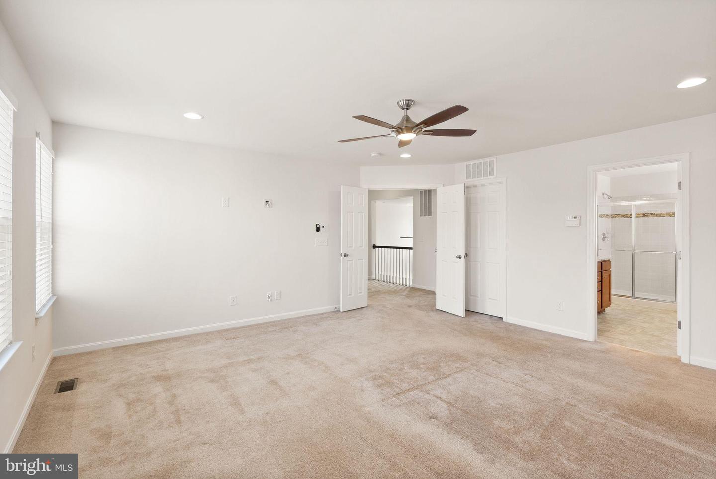 FREDERICKSBURG, Virginia 22405, 6 Bedrooms Bedrooms, 19 Rooms Rooms,4 BathroomsBathrooms,Residential,For sale,VAST2042766 MLS # VAST2042766