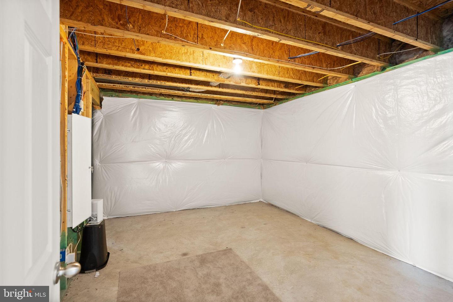 FREDERICKSBURG, Virginia 22405, 6 Bedrooms Bedrooms, 19 Rooms Rooms,4 BathroomsBathrooms,Residential,For sale,VAST2042766 MLS # VAST2042766