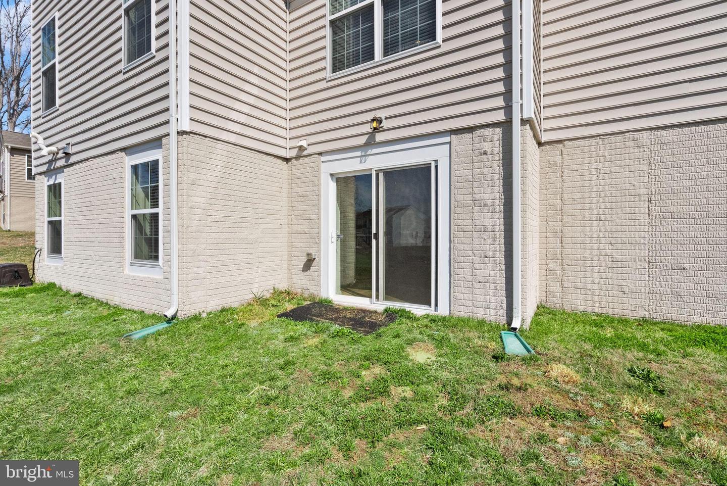 FREDERICKSBURG, Virginia 22405, 6 Bedrooms Bedrooms, 19 Rooms Rooms,4 BathroomsBathrooms,Residential,For sale,VAST2042766 MLS # VAST2042766