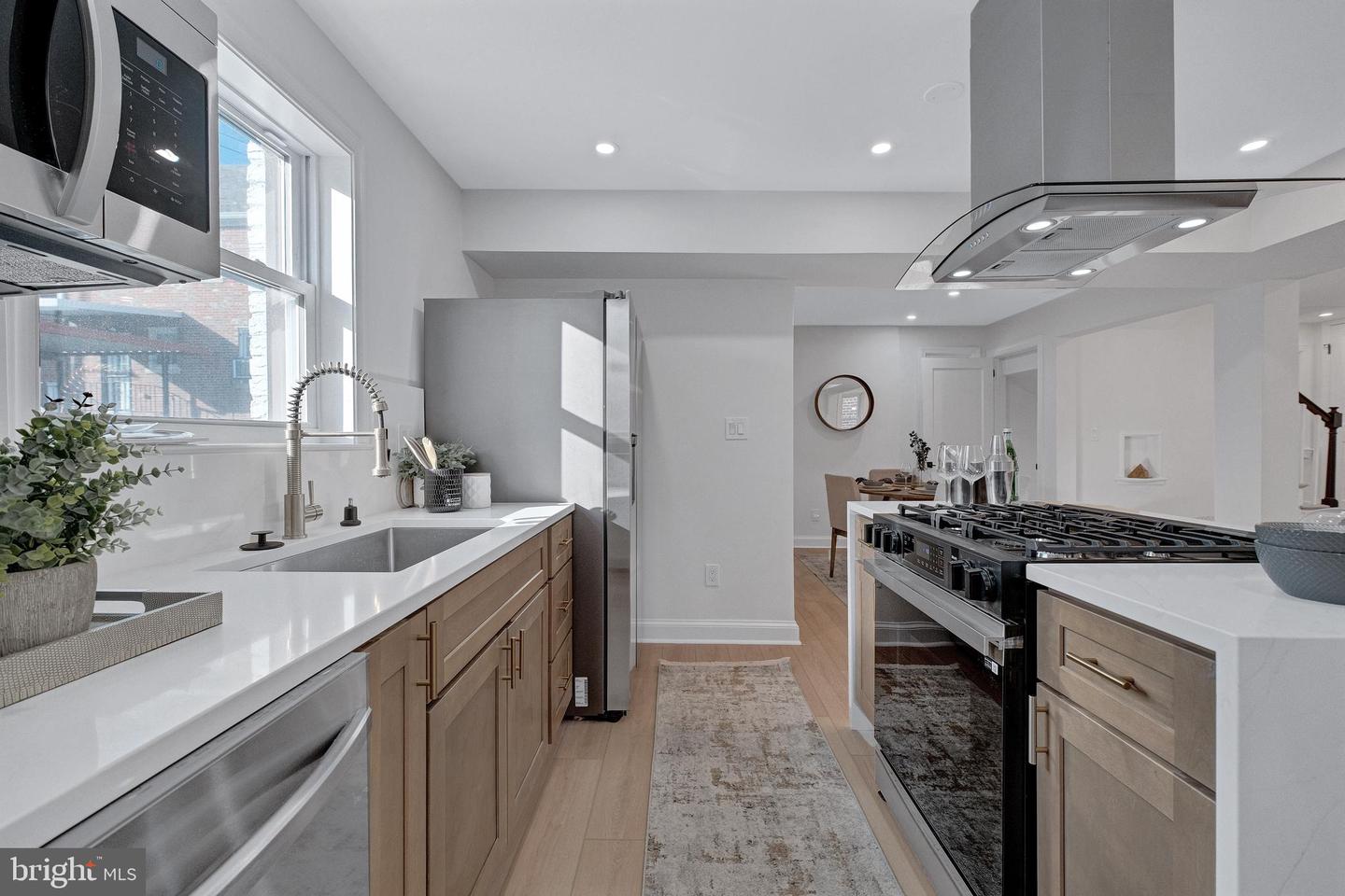 5520 NORTH CAPITOL ST NW, WASHINGTON, District Of Columbia 20011, 4 Bedrooms Bedrooms, ,3 BathroomsBathrooms,Residential,For sale,5520 NORTH CAPITOL ST NW,DCDC2228632 MLS # DCDC2228632