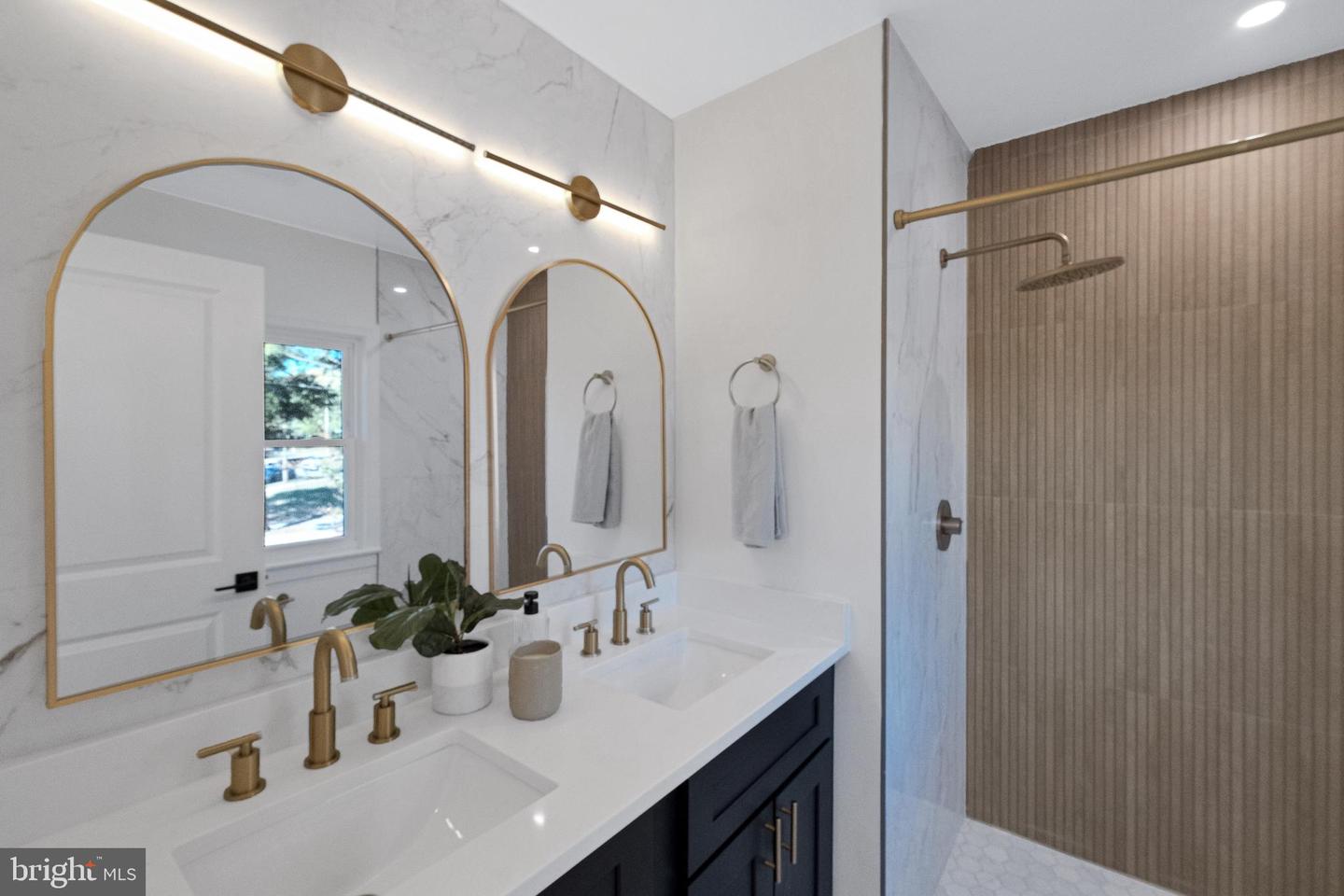 5520 NORTH CAPITOL ST NW, WASHINGTON, District Of Columbia 20011, 4 Bedrooms Bedrooms, ,3 BathroomsBathrooms,Residential,For sale,5520 NORTH CAPITOL ST NW,DCDC2228632 MLS # DCDC2228632