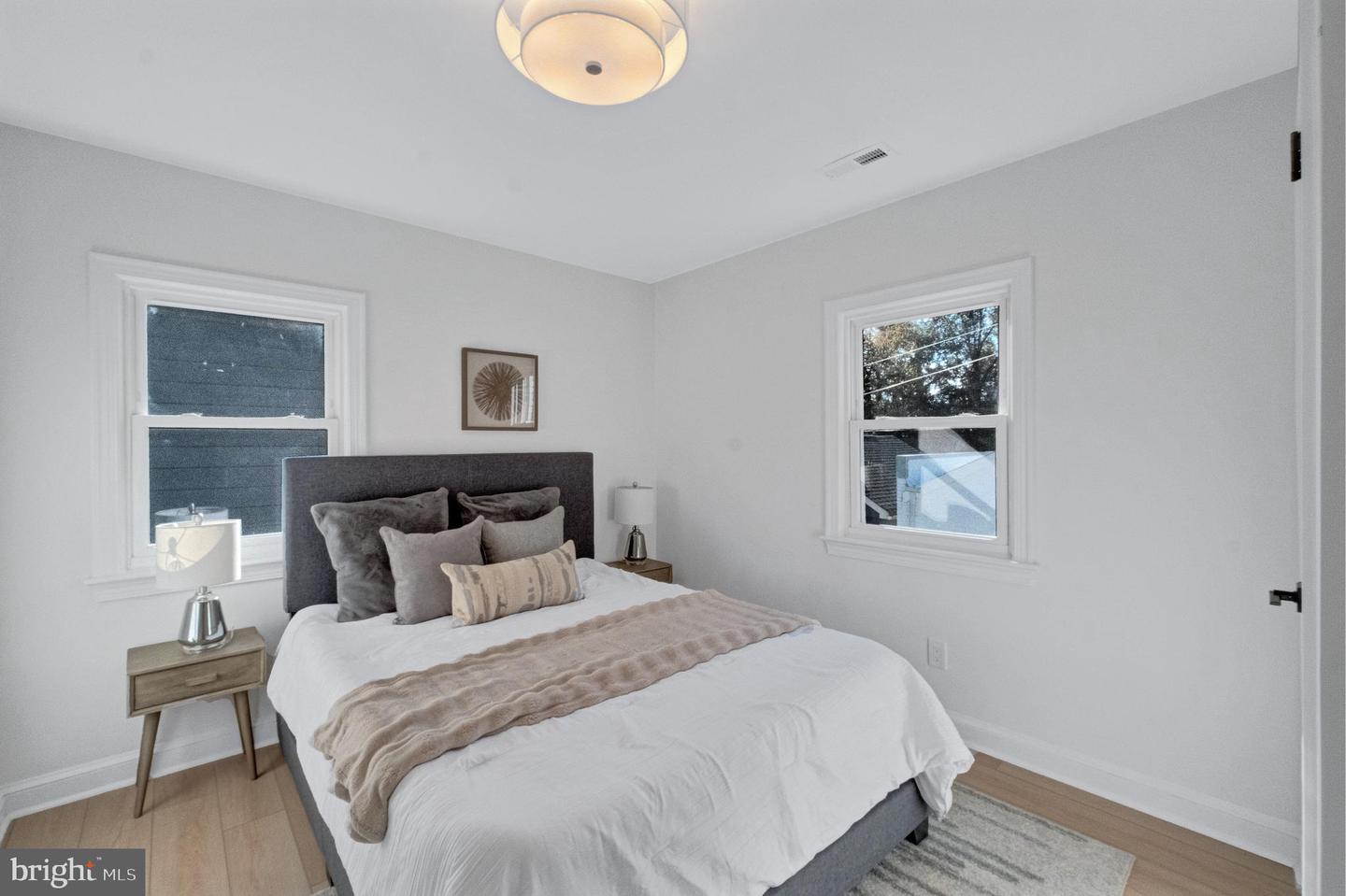 5520 NORTH CAPITOL ST NW, WASHINGTON, District Of Columbia 20011, 4 Bedrooms Bedrooms, ,3 BathroomsBathrooms,Residential,For sale,5520 NORTH CAPITOL ST NW,DCDC2228632 MLS # DCDC2228632