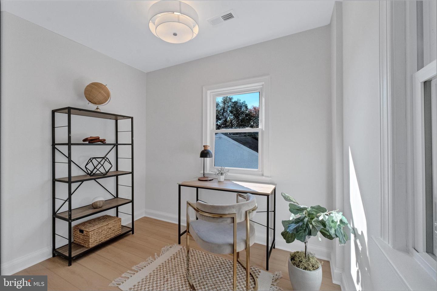 5520 NORTH CAPITOL ST NW, WASHINGTON, District Of Columbia 20011, 4 Bedrooms Bedrooms, ,3 BathroomsBathrooms,Residential,For sale,5520 NORTH CAPITOL ST NW,DCDC2228632 MLS # DCDC2228632