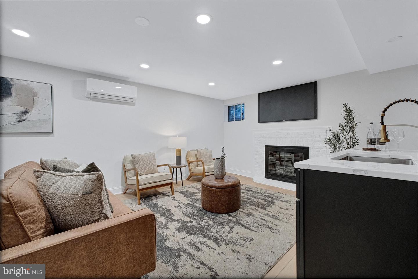 5520 NORTH CAPITOL ST NW, WASHINGTON, District Of Columbia 20011, 4 Bedrooms Bedrooms, ,3 BathroomsBathrooms,Residential,For sale,5520 NORTH CAPITOL ST NW,DCDC2228632 MLS # DCDC2228632