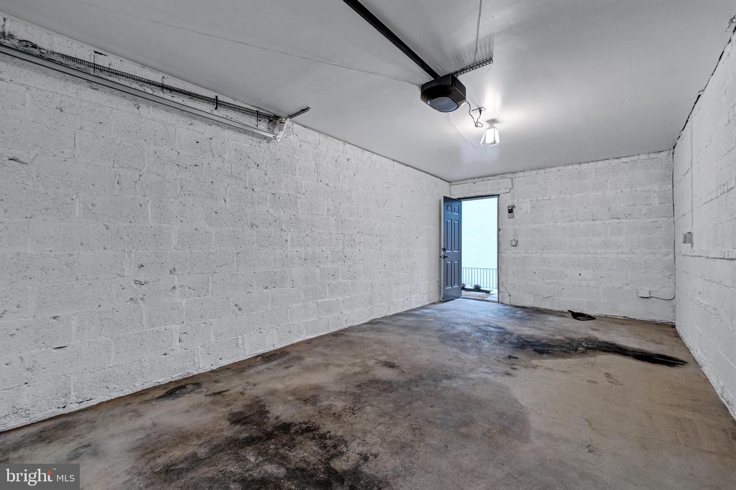 5520 NORTH CAPITOL ST NW, WASHINGTON, District Of Columbia 20011, 4 Bedrooms Bedrooms, ,3 BathroomsBathrooms,Residential,For sale,5520 NORTH CAPITOL ST NW,DCDC2228632 MLS # DCDC2228632