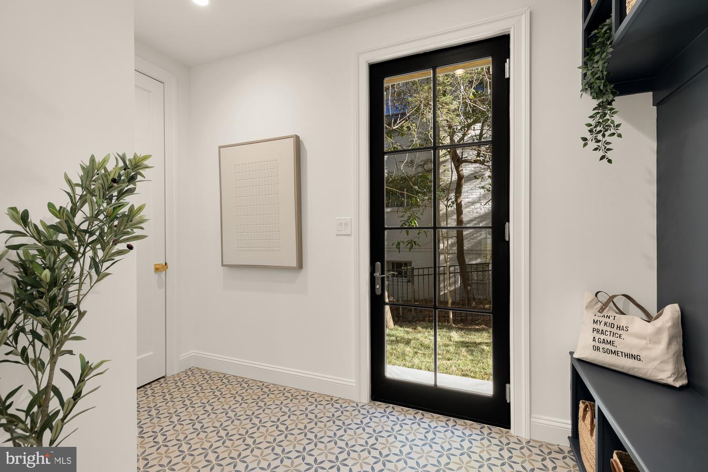 2733 CHESAPEAKE ST NW, WASHINGTON, District Of Columbia 20008, 6 Bedrooms Bedrooms, ,6 BathroomsBathrooms,Residential,For sale,2733 CHESAPEAKE ST NW,DCDC2229070 MLS # DCDC2229070