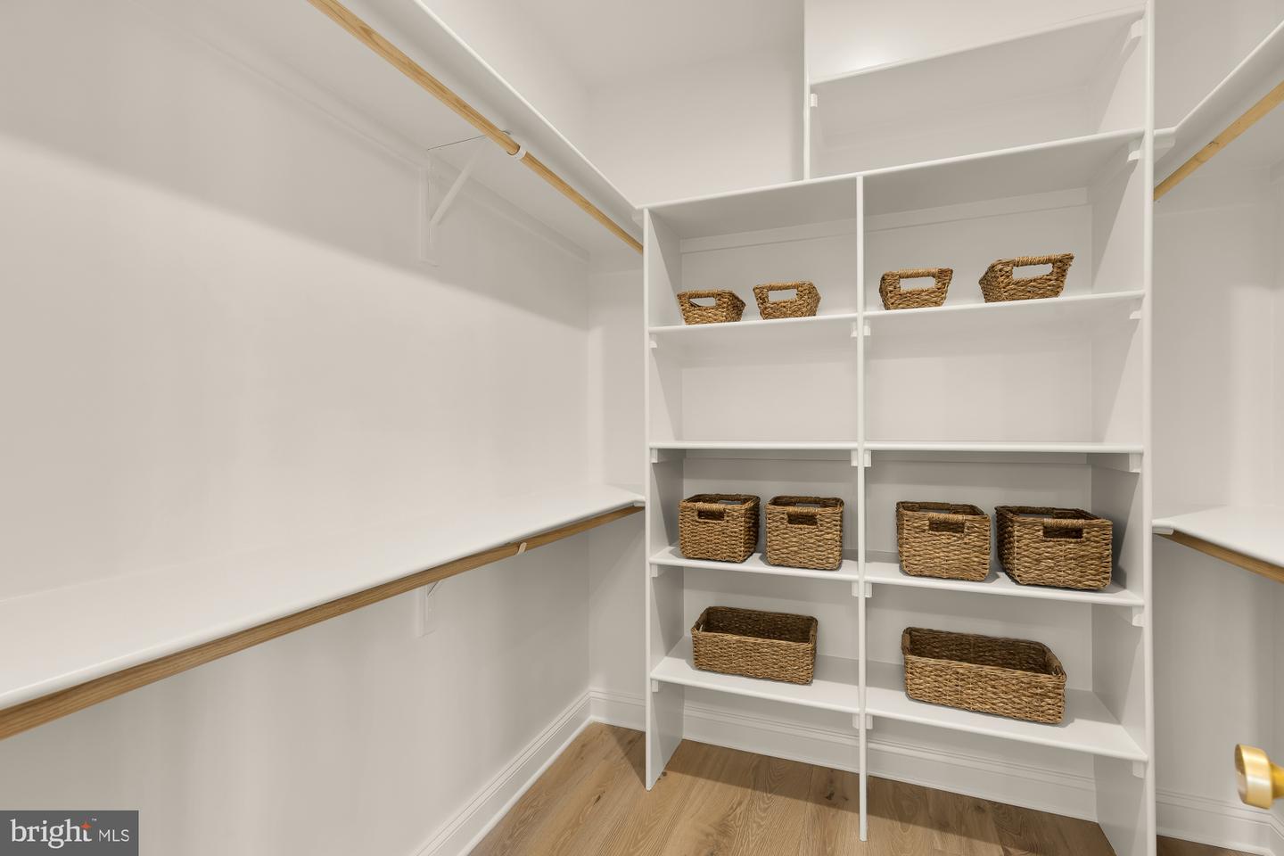 2733 CHESAPEAKE ST NW, WASHINGTON, District Of Columbia 20008, 6 Bedrooms Bedrooms, ,6 BathroomsBathrooms,Residential,For sale,2733 CHESAPEAKE ST NW,DCDC2229070 MLS # DCDC2229070