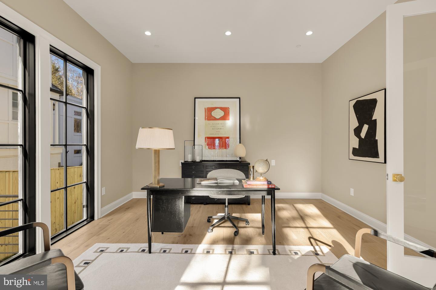 2733 CHESAPEAKE ST NW, WASHINGTON, District Of Columbia 20008, 6 Bedrooms Bedrooms, ,6 BathroomsBathrooms,Residential,For sale,2733 CHESAPEAKE ST NW,DCDC2229070 MLS # DCDC2229070