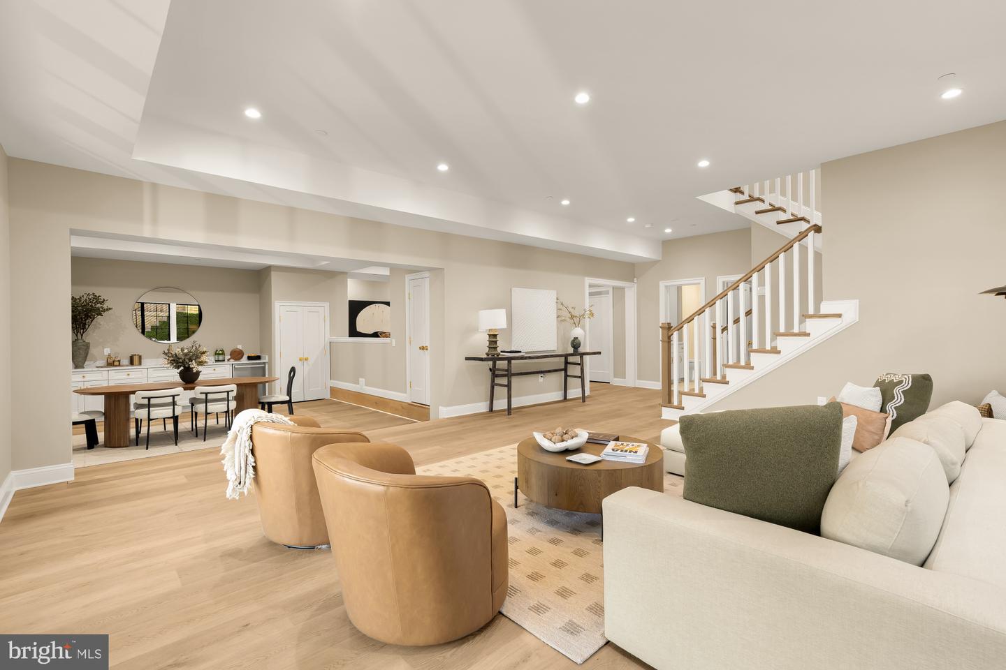 2733 CHESAPEAKE ST NW, WASHINGTON, District Of Columbia 20008, 6 Bedrooms Bedrooms, ,6 BathroomsBathrooms,Residential,For sale,2733 CHESAPEAKE ST NW,DCDC2229070 MLS # DCDC2229070