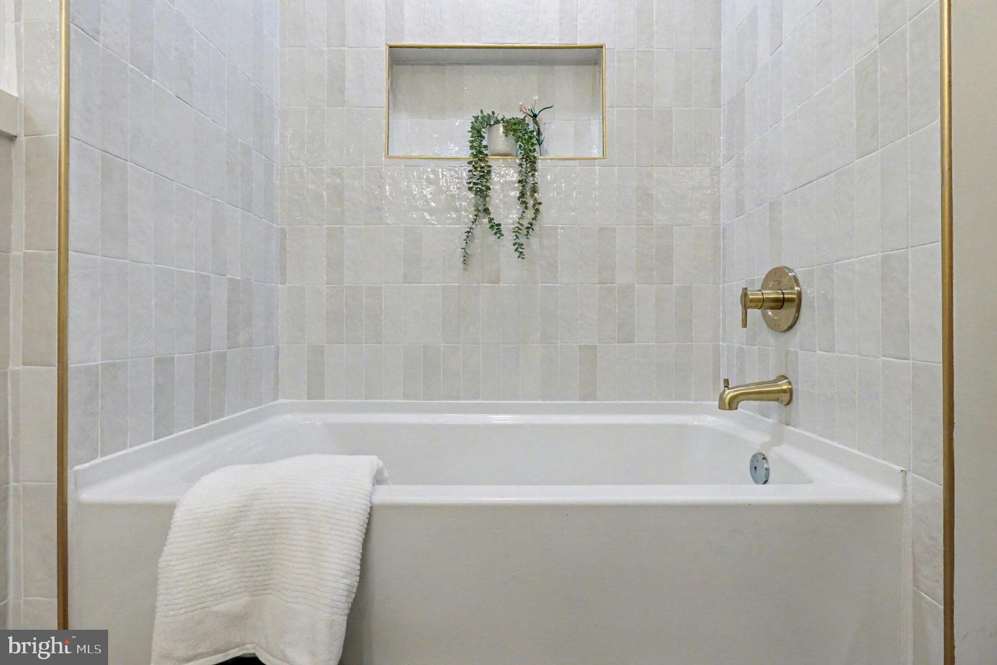 846 BORDEN RD, BUMPASS, Virginia 23024, 3 Bedrooms Bedrooms, ,1 BathroomBathrooms,Residential,For sale,846 BORDEN RD,VALA2008792 MLS # VALA2008792