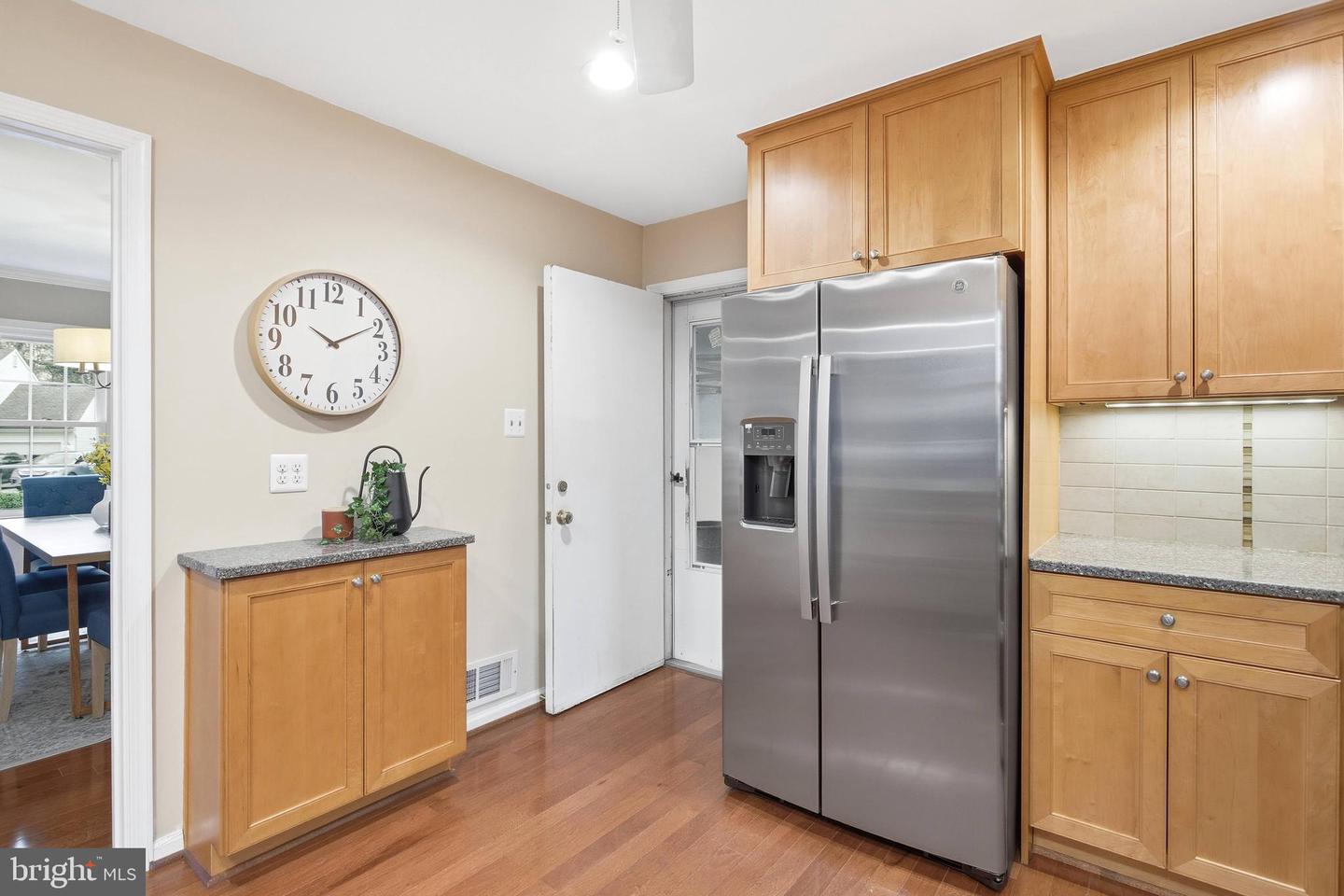 6106 WINDWARD DR, BURKE, Virginia 22015, 4 Bedrooms Bedrooms, ,3 BathroomsBathrooms,Residential,For sale,6106 WINDWARD DR,VAFX2277324 MLS # VAFX2277324