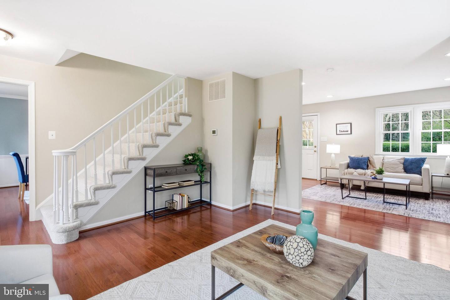 6106 WINDWARD DR, BURKE, Virginia 22015, 4 Bedrooms Bedrooms, ,3 BathroomsBathrooms,Residential,For sale,6106 WINDWARD DR,VAFX2277324 MLS # VAFX2277324