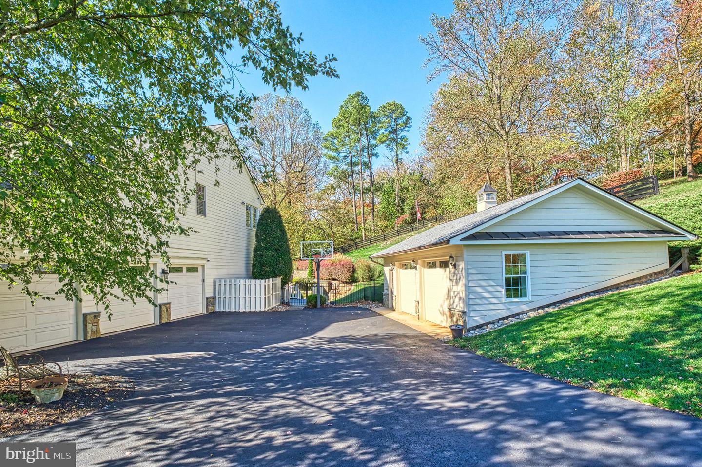 40521 TIM TAM CT, LEESBURG, Virginia 20176, 5 Bedrooms Bedrooms, ,6 BathroomsBathrooms,Residential,For sale,40521 TIM TAM CT,VALO2110670 MLS # VALO2110670