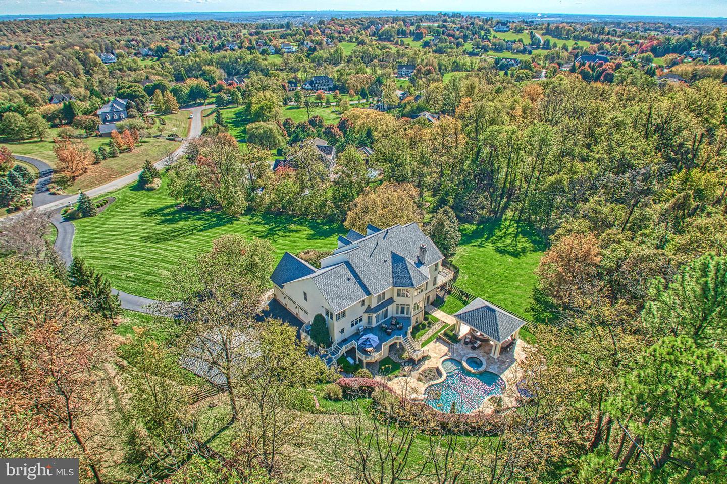 40521 TIM TAM CT, LEESBURG, Virginia 20176, 5 Bedrooms Bedrooms, ,6 BathroomsBathrooms,Residential,For sale,40521 TIM TAM CT,VALO2110670 MLS # VALO2110670