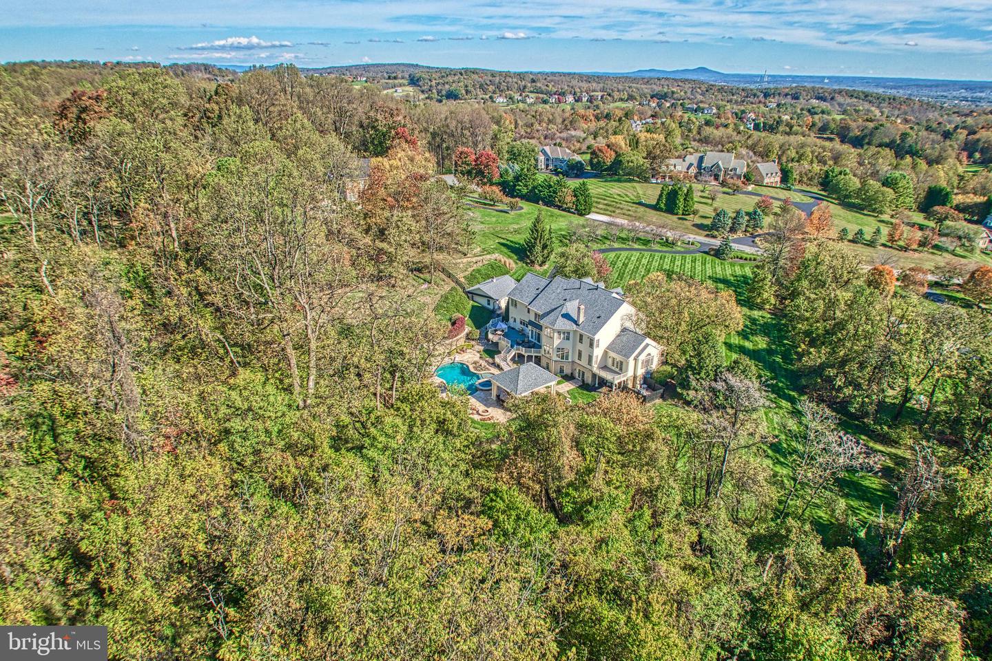 40521 TIM TAM CT, LEESBURG, Virginia 20176, 5 Bedrooms Bedrooms, ,6 BathroomsBathrooms,Residential,For sale,40521 TIM TAM CT,VALO2110670 MLS # VALO2110670