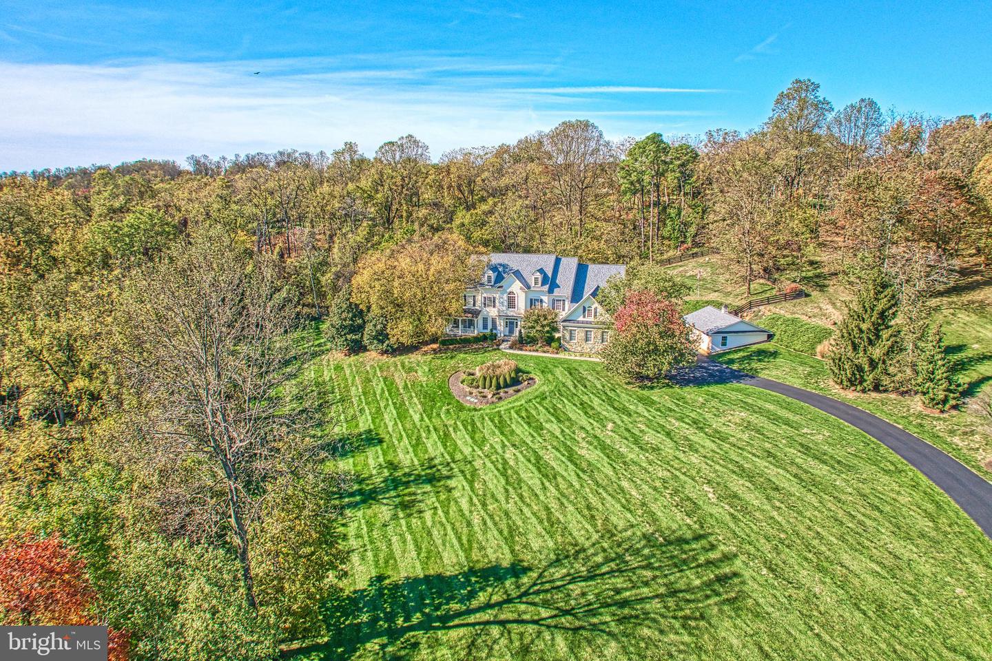 40521 TIM TAM CT, LEESBURG, Virginia 20176, 5 Bedrooms Bedrooms, ,6 BathroomsBathrooms,Residential,For sale,40521 TIM TAM CT,VALO2110670 MLS # VALO2110670