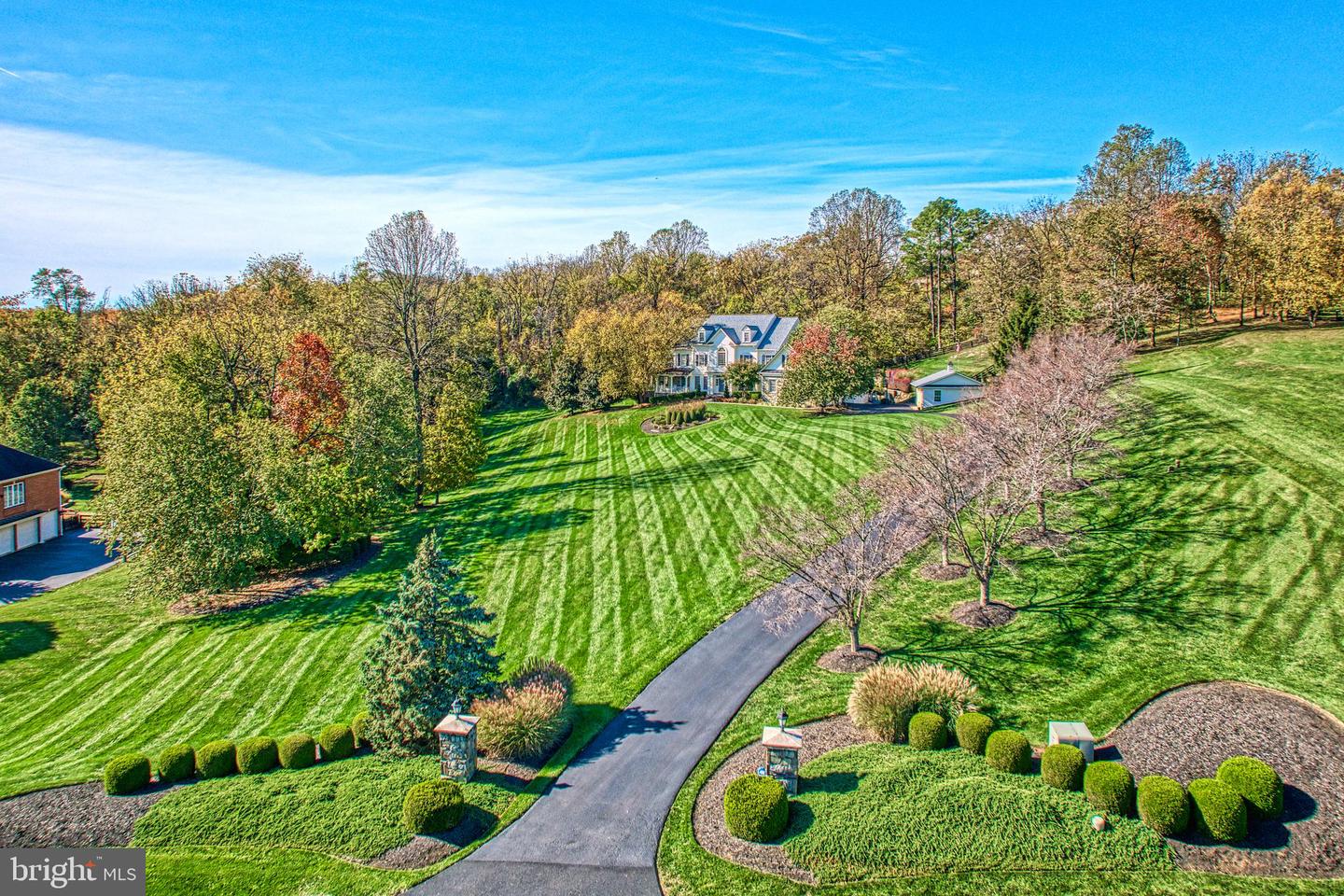 40521 TIM TAM CT, LEESBURG, Virginia 20176, 5 Bedrooms Bedrooms, ,6 BathroomsBathrooms,Residential,For sale,40521 TIM TAM CT,VALO2110670 MLS # VALO2110670