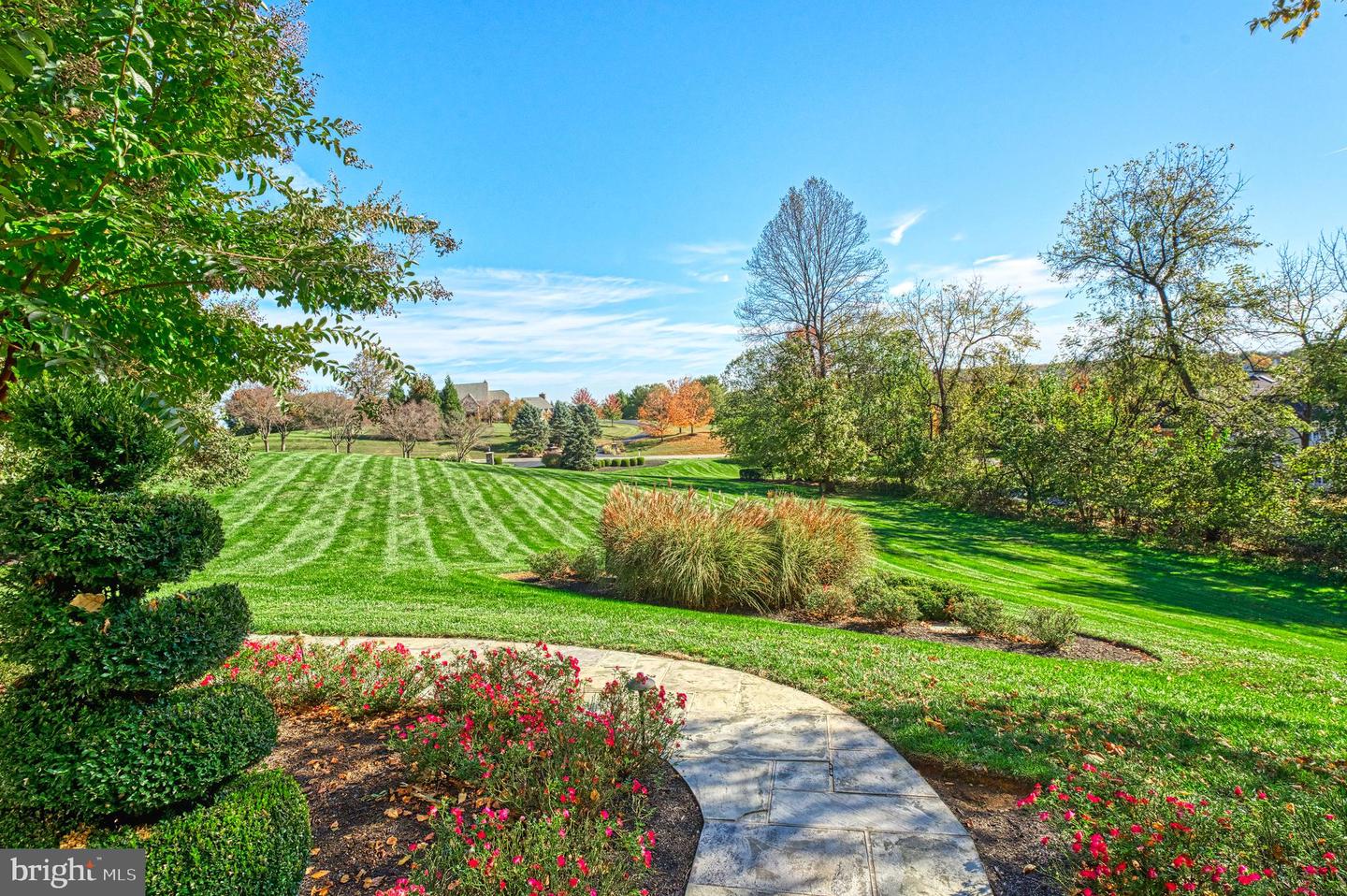 40521 TIM TAM CT, LEESBURG, Virginia 20176, 5 Bedrooms Bedrooms, ,6 BathroomsBathrooms,Residential,For sale,40521 TIM TAM CT,VALO2110670 MLS # VALO2110670