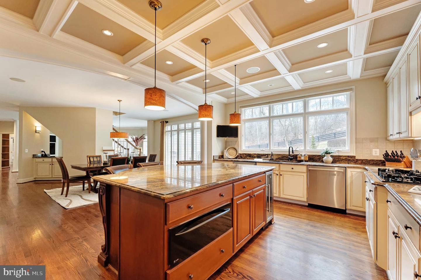 40521 TIM TAM CT, LEESBURG, Virginia 20176, 5 Bedrooms Bedrooms, ,6 BathroomsBathrooms,Residential,For sale,40521 TIM TAM CT,VALO2110670 MLS # VALO2110670