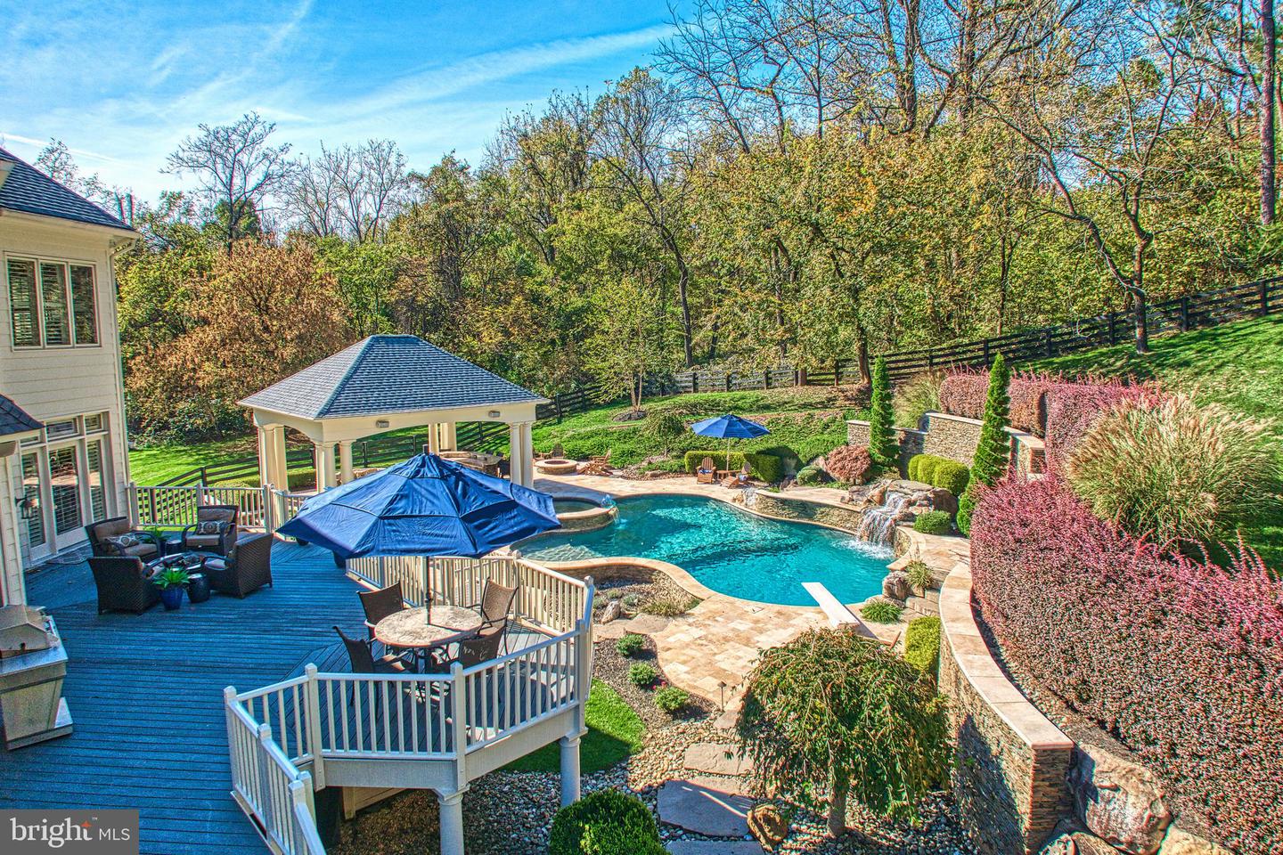 40521 TIM TAM CT, LEESBURG, Virginia 20176, 5 Bedrooms Bedrooms, ,6 BathroomsBathrooms,Residential,For sale,40521 TIM TAM CT,VALO2110670 MLS # VALO2110670