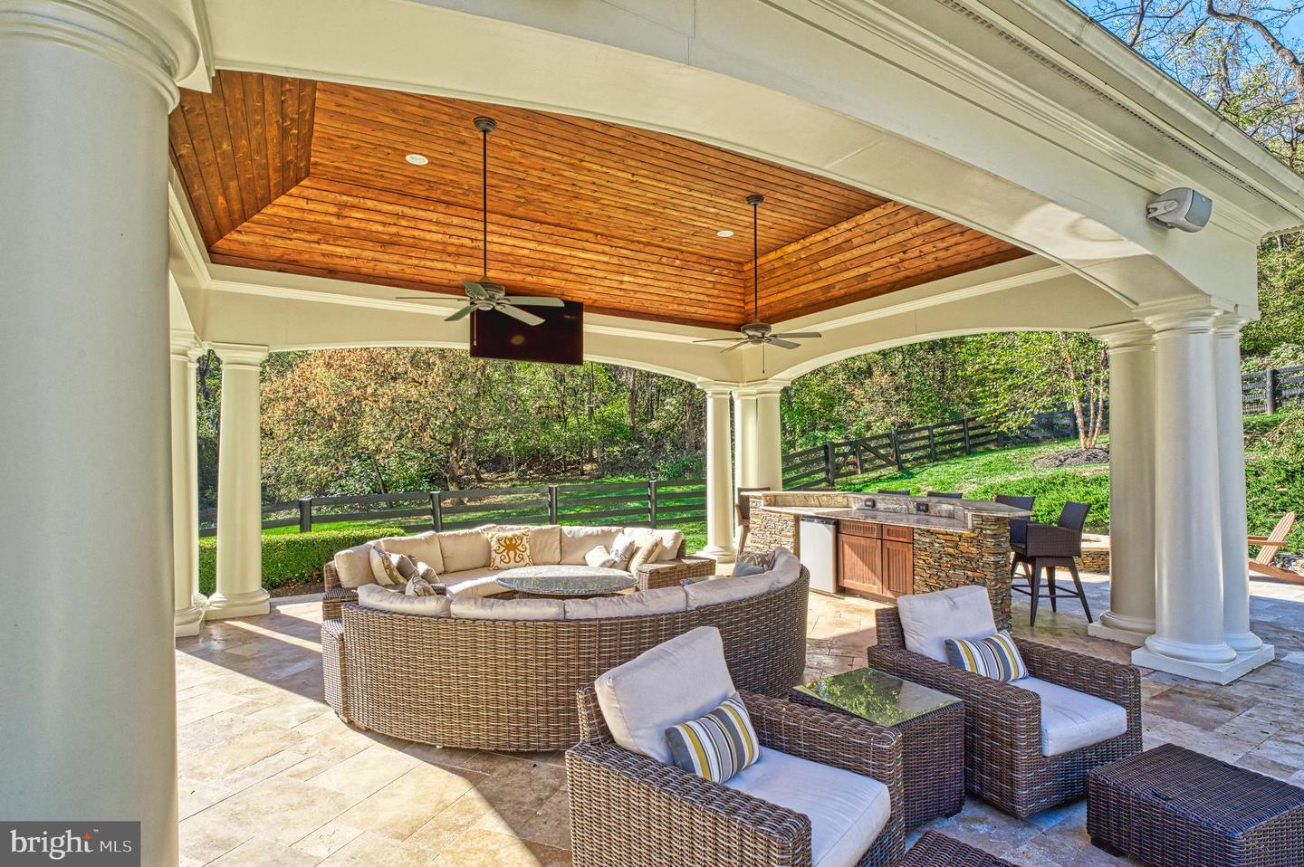 40521 TIM TAM CT, LEESBURG, Virginia 20176, 5 Bedrooms Bedrooms, ,6 BathroomsBathrooms,Residential,For sale,40521 TIM TAM CT,VALO2110670 MLS # VALO2110670