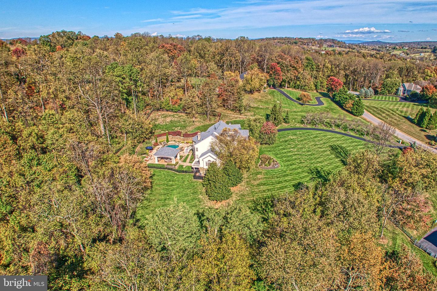 40521 TIM TAM CT, LEESBURG, Virginia 20176, 5 Bedrooms Bedrooms, ,6 BathroomsBathrooms,Residential,For sale,40521 TIM TAM CT,VALO2110670 MLS # VALO2110670