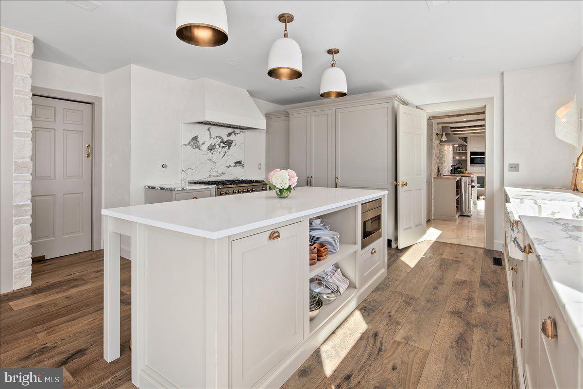 3903 BELLE RIVE TER, ALEXANDRIA, Virginia 22309, 6 Bedrooms Bedrooms, ,5 BathroomsBathrooms,Residential,For sale,3903 BELLE RIVE TER,VAFX2278978 MLS # VAFX2278978