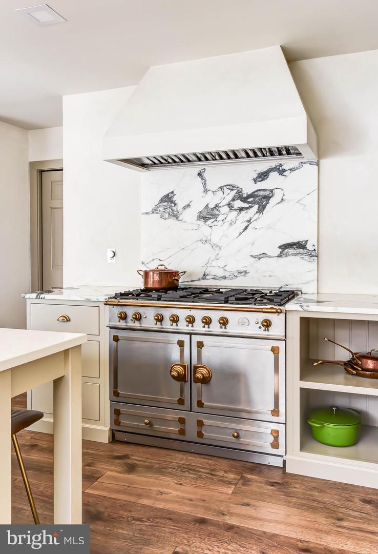 3903 BELLE RIVE TER, ALEXANDRIA, Virginia 22309, 6 Bedrooms Bedrooms, ,5 BathroomsBathrooms,Residential,For sale,3903 BELLE RIVE TER,VAFX2278978 MLS # VAFX2278978