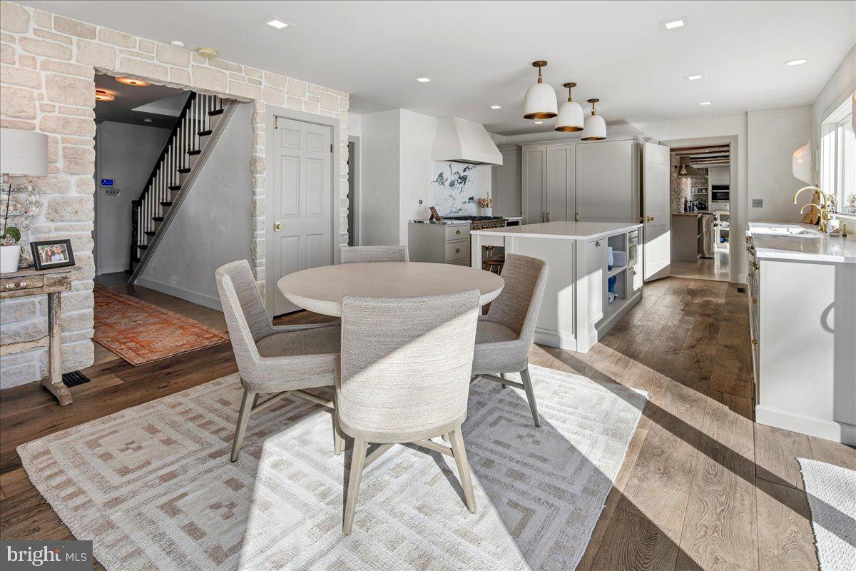 3903 BELLE RIVE TER, ALEXANDRIA, Virginia 22309, 6 Bedrooms Bedrooms, ,5 BathroomsBathrooms,Residential,For sale,3903 BELLE RIVE TER,VAFX2278978 MLS # VAFX2278978