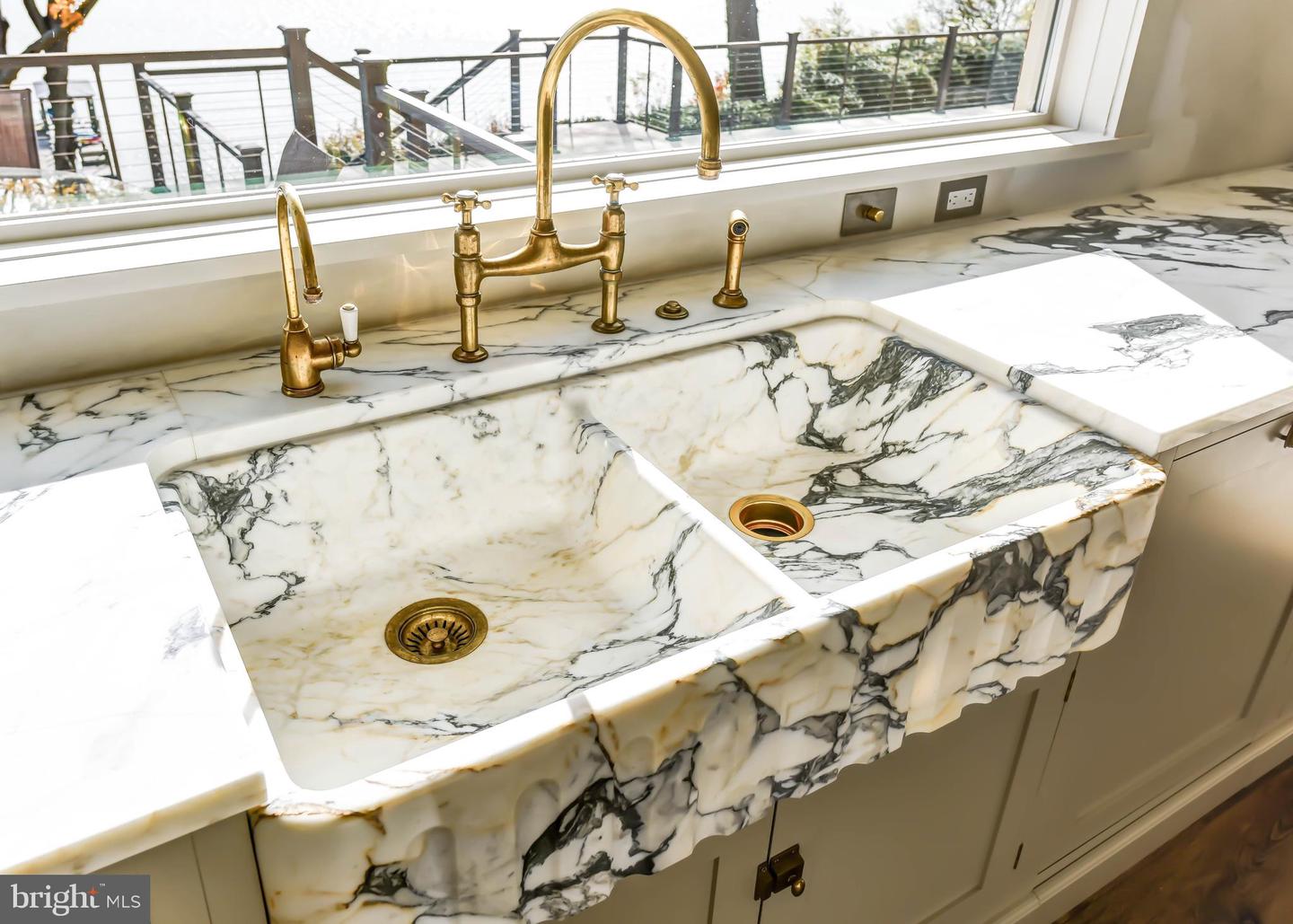 3903 BELLE RIVE TER, ALEXANDRIA, Virginia 22309, 6 Bedrooms Bedrooms, ,5 BathroomsBathrooms,Residential,For sale,3903 BELLE RIVE TER,VAFX2278978 MLS # VAFX2278978