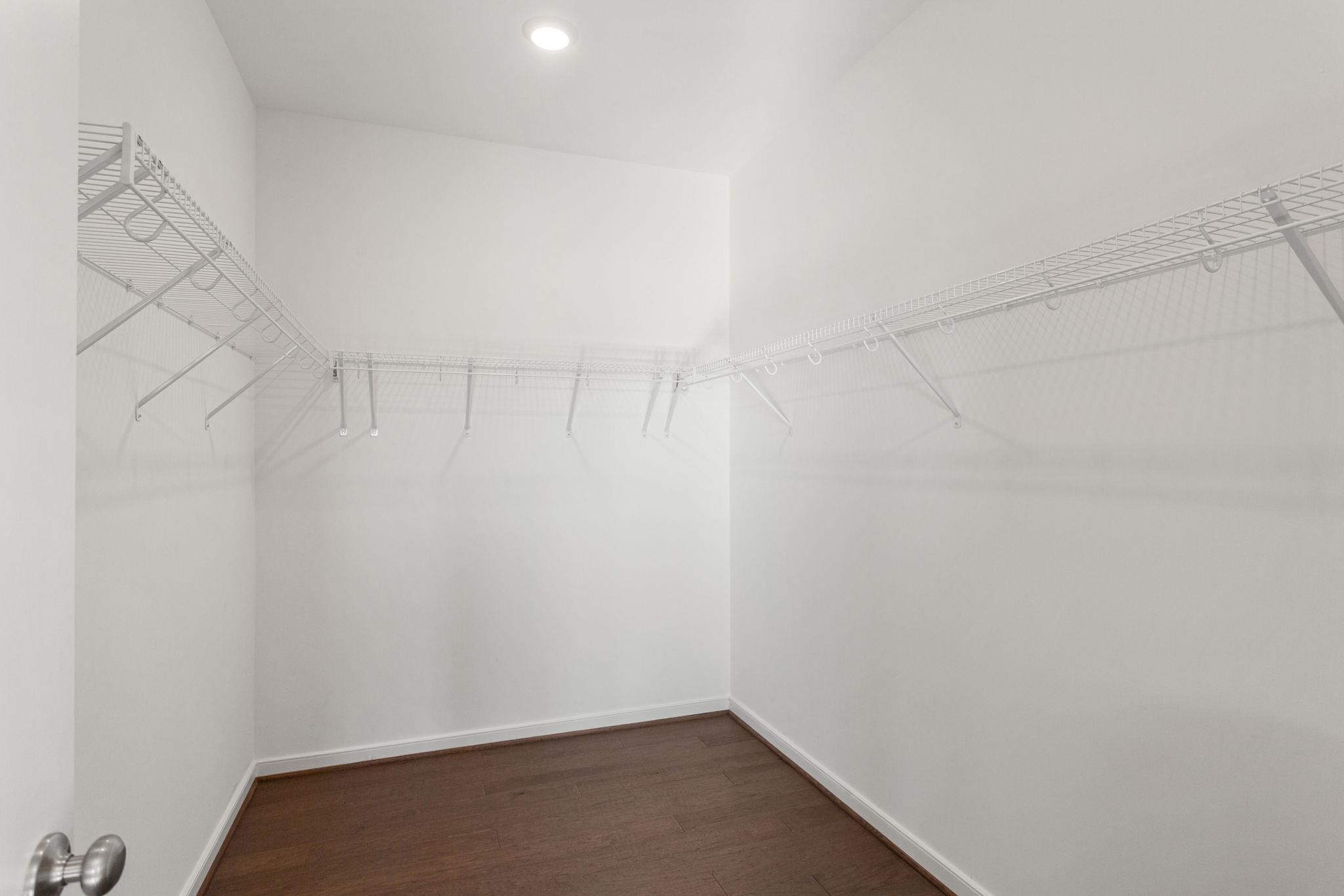 8675 OVERBROOK DR, MCGAHEYSVILLE, Virginia 22840, 3 Bedrooms Bedrooms, ,3 BathroomsBathrooms,Residential,Millsboro,8675 OVERBROOK DR,672464 MLS # 672464