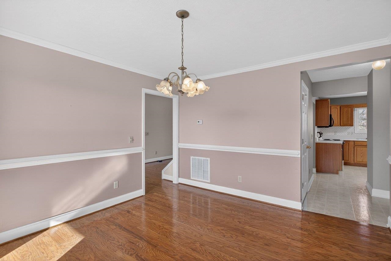 1840 RHIANON LN, HARRISONBURG, Virginia 22801, 3 Bedrooms Bedrooms, ,2 BathroomsBathrooms,Residential,1840 RHIANON LN,672481 MLS # 672481