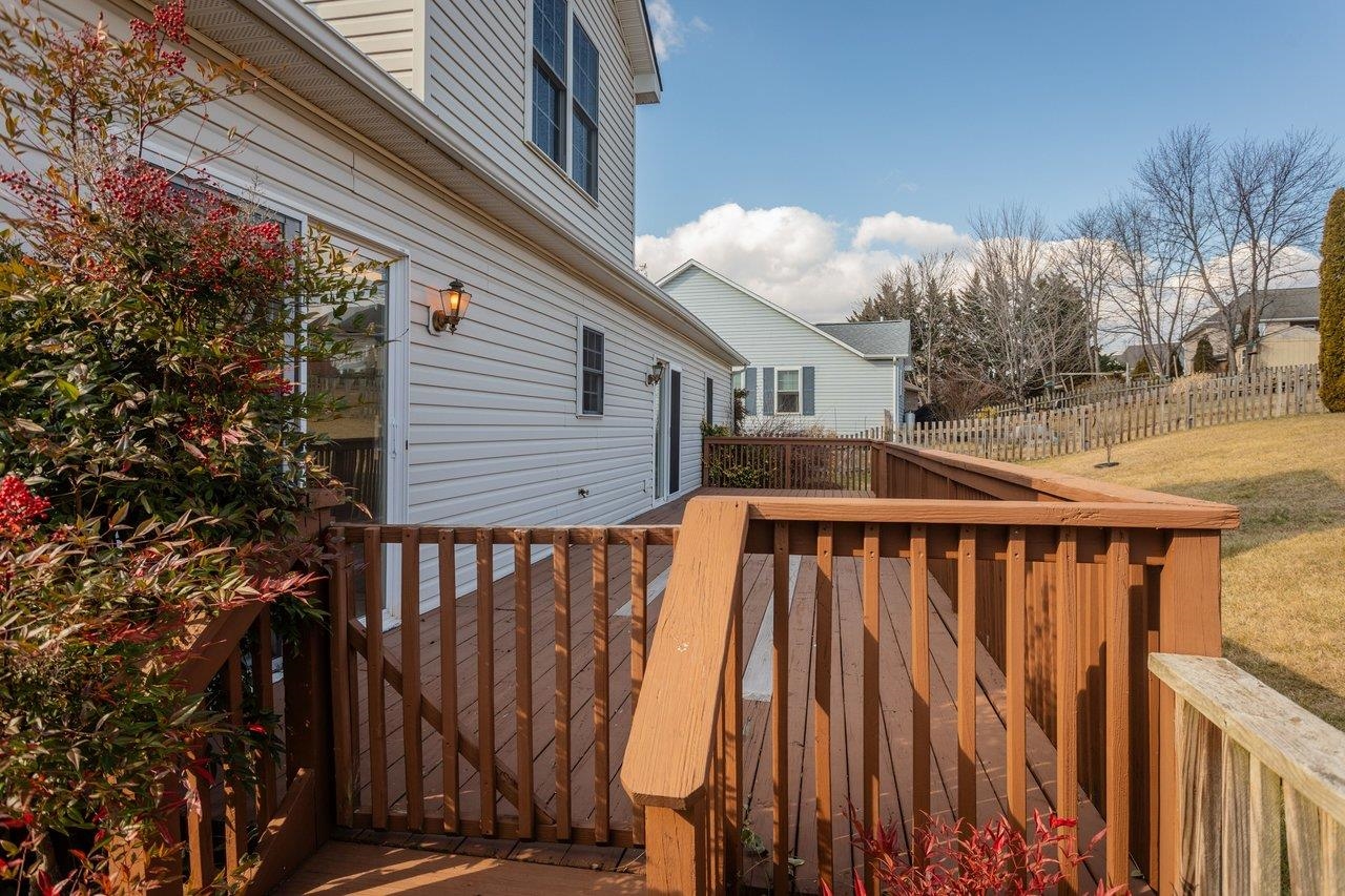 1840 RHIANON LN, HARRISONBURG, Virginia 22801, 3 Bedrooms Bedrooms, ,2 BathroomsBathrooms,Residential,1840 RHIANON LN,672481 MLS # 672481