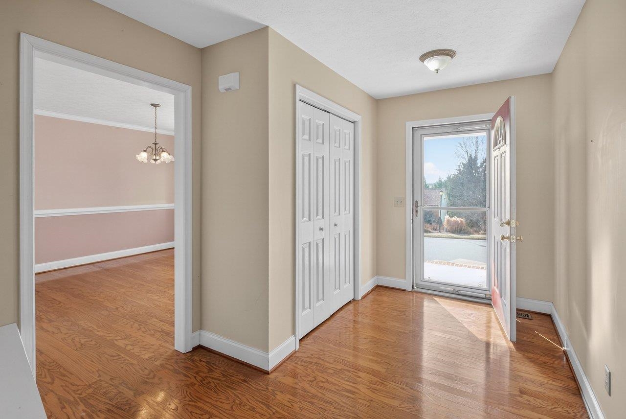 1840 RHIANON LN, HARRISONBURG, Virginia 22801, 3 Bedrooms Bedrooms, ,2 BathroomsBathrooms,Residential,1840 RHIANON LN,672481 MLS # 672481