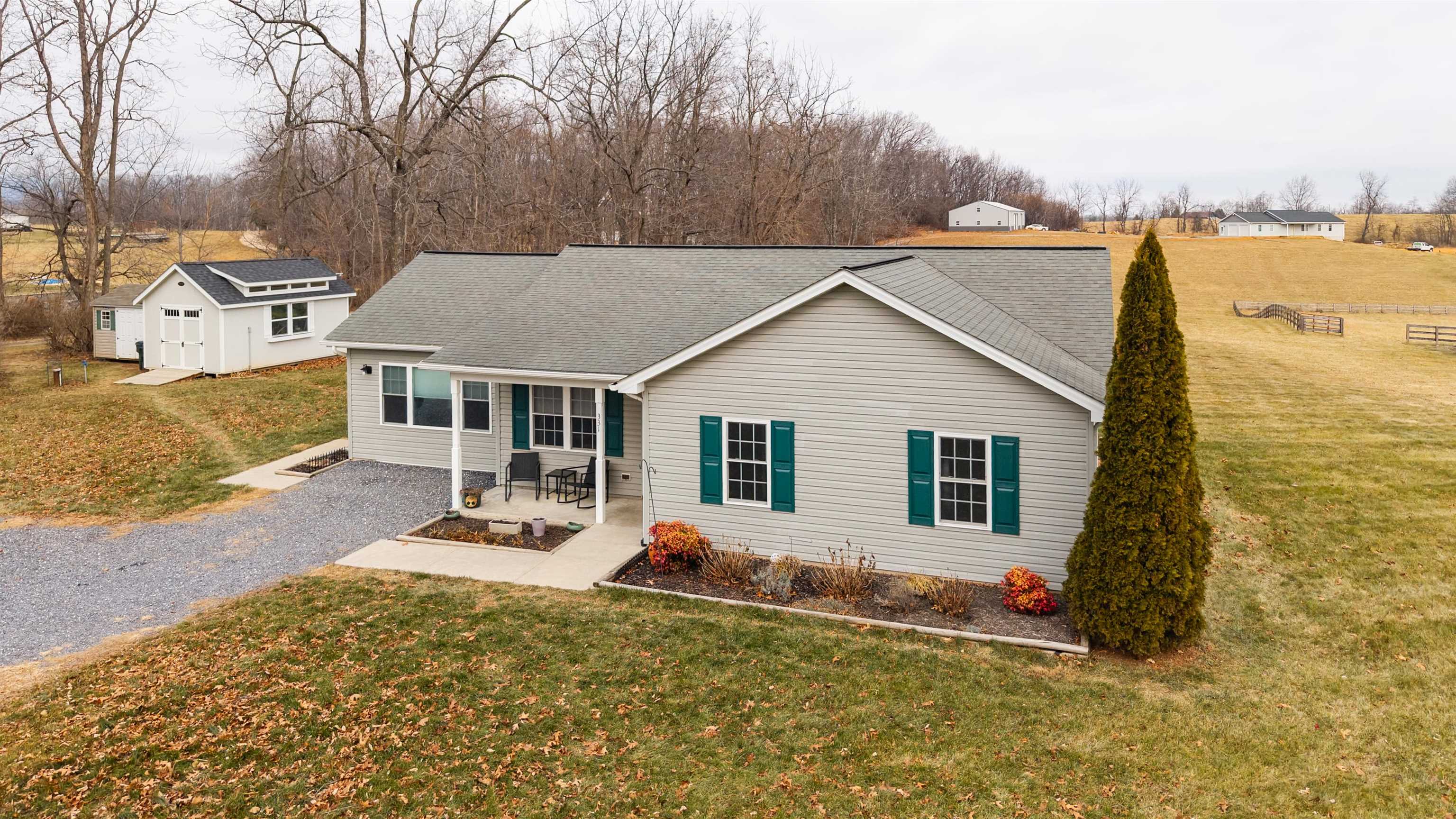 331 STONE BRANCH RD, STAUNTON, Virginia 24401, 3 Bedrooms Bedrooms, ,2 BathroomsBathrooms,Residential,331 STONE BRANCH RD,672484 MLS # 672484