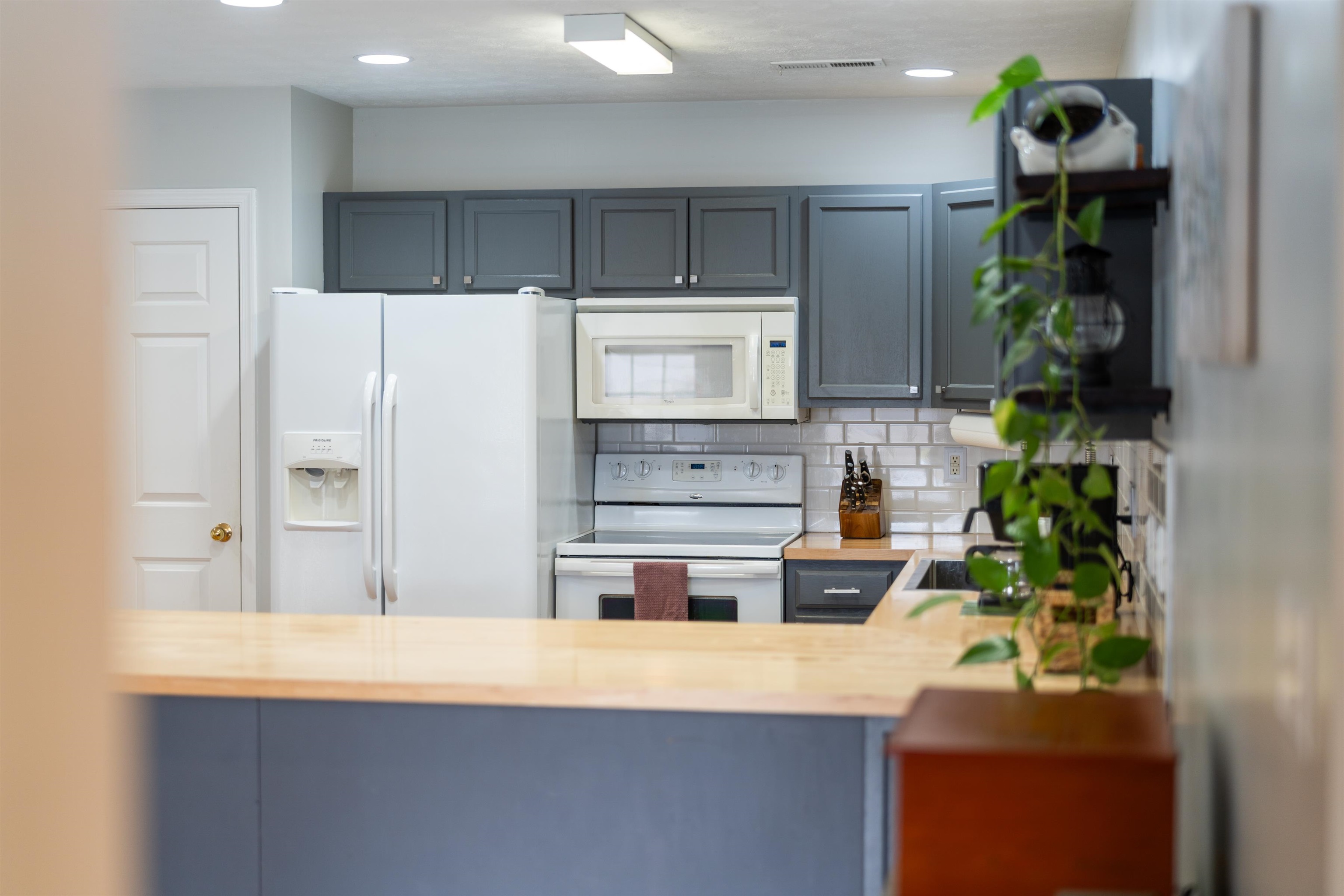 331 STONE BRANCH RD, STAUNTON, Virginia 24401, 3 Bedrooms Bedrooms, ,2 BathroomsBathrooms,Residential,331 STONE BRANCH RD,672484 MLS # 672484