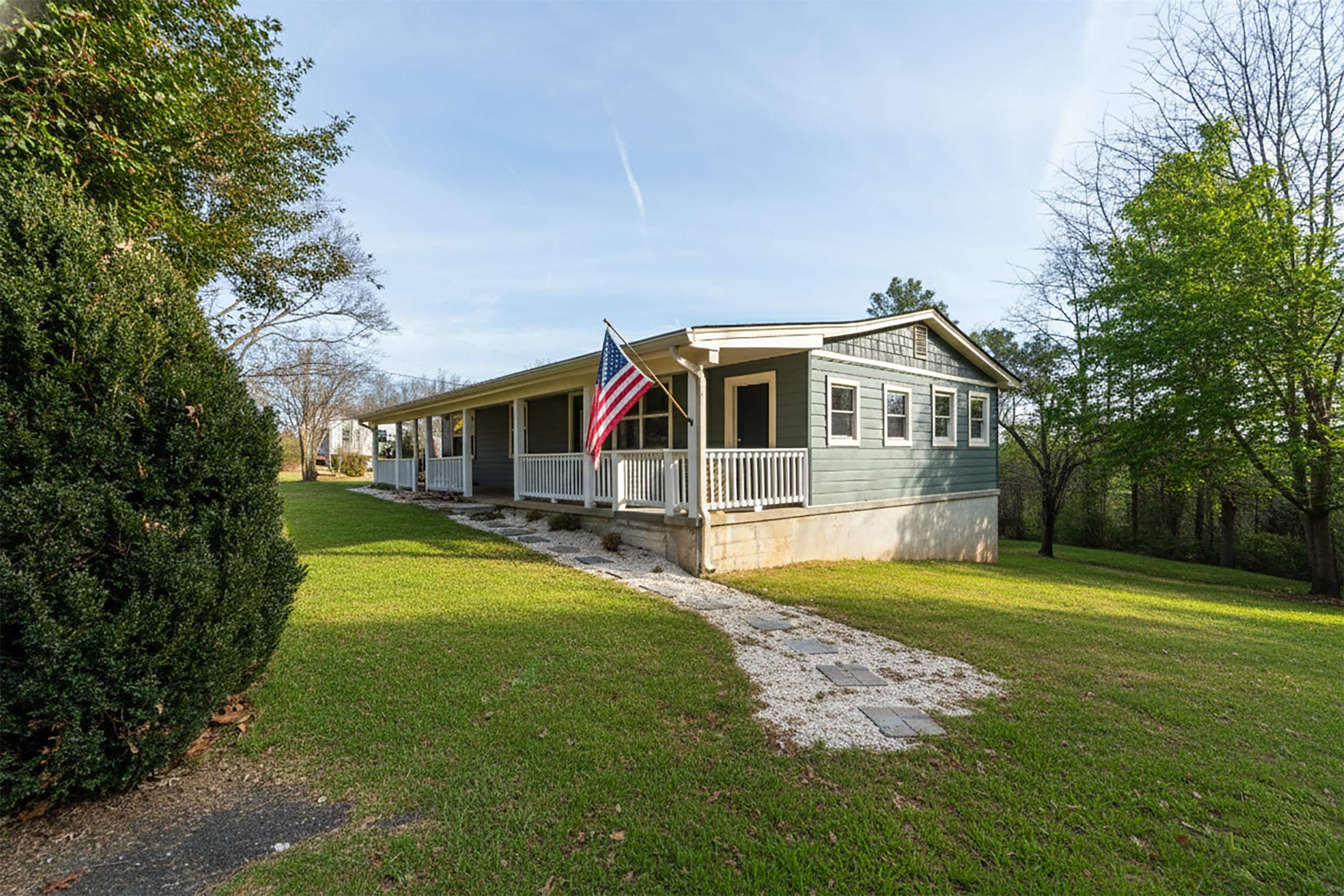 7081 SECRETARYS SAND RD, SCHUYLER, Virginia 22969, 3 Bedrooms Bedrooms, ,2 BathroomsBathrooms,Residential,7081 SECRETARYS SAND RD,672485 MLS # 672485