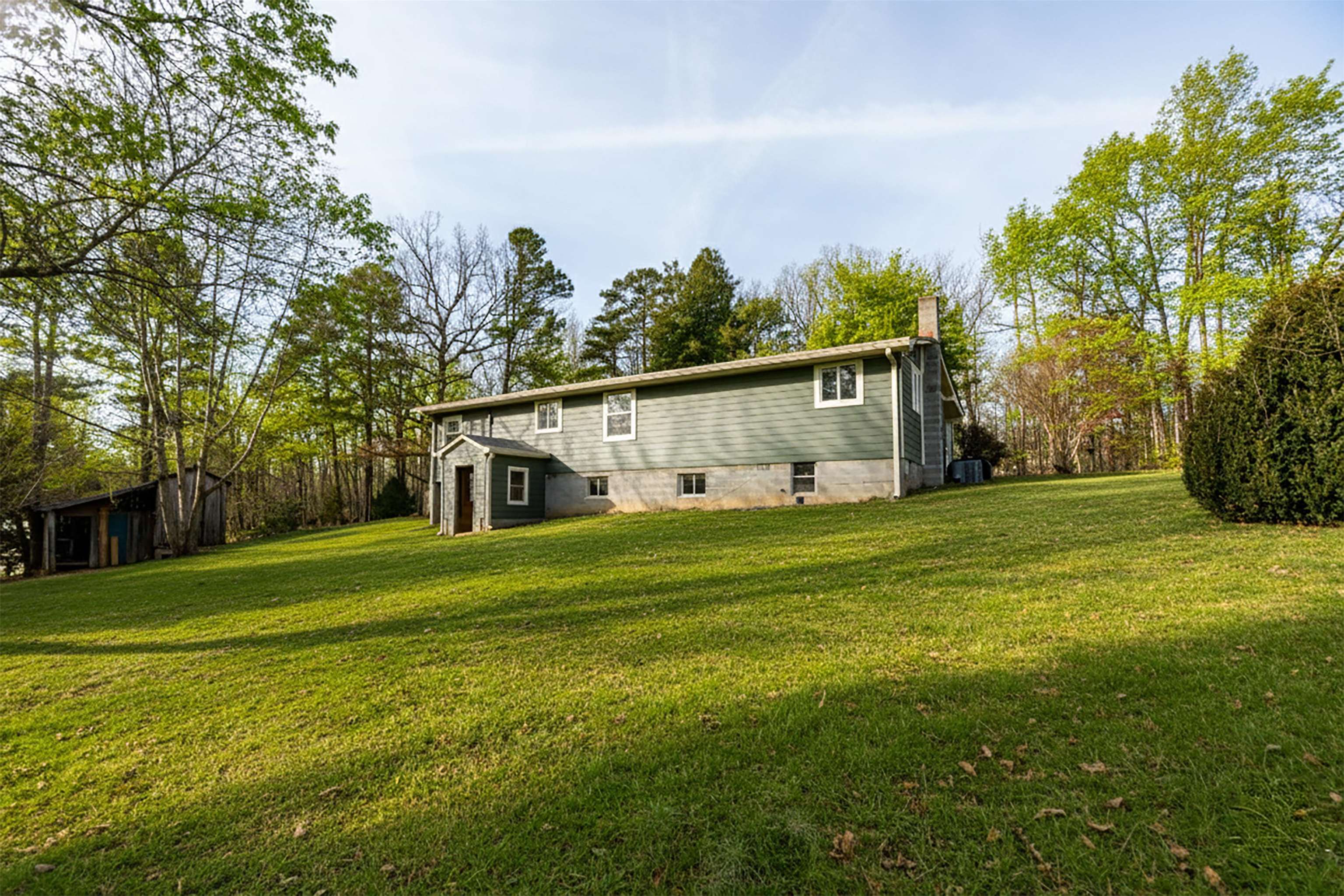 7081 SECRETARYS SAND RD, SCHUYLER, Virginia 22969, 3 Bedrooms Bedrooms, ,2 BathroomsBathrooms,Residential,7081 SECRETARYS SAND RD,672485 MLS # 672485