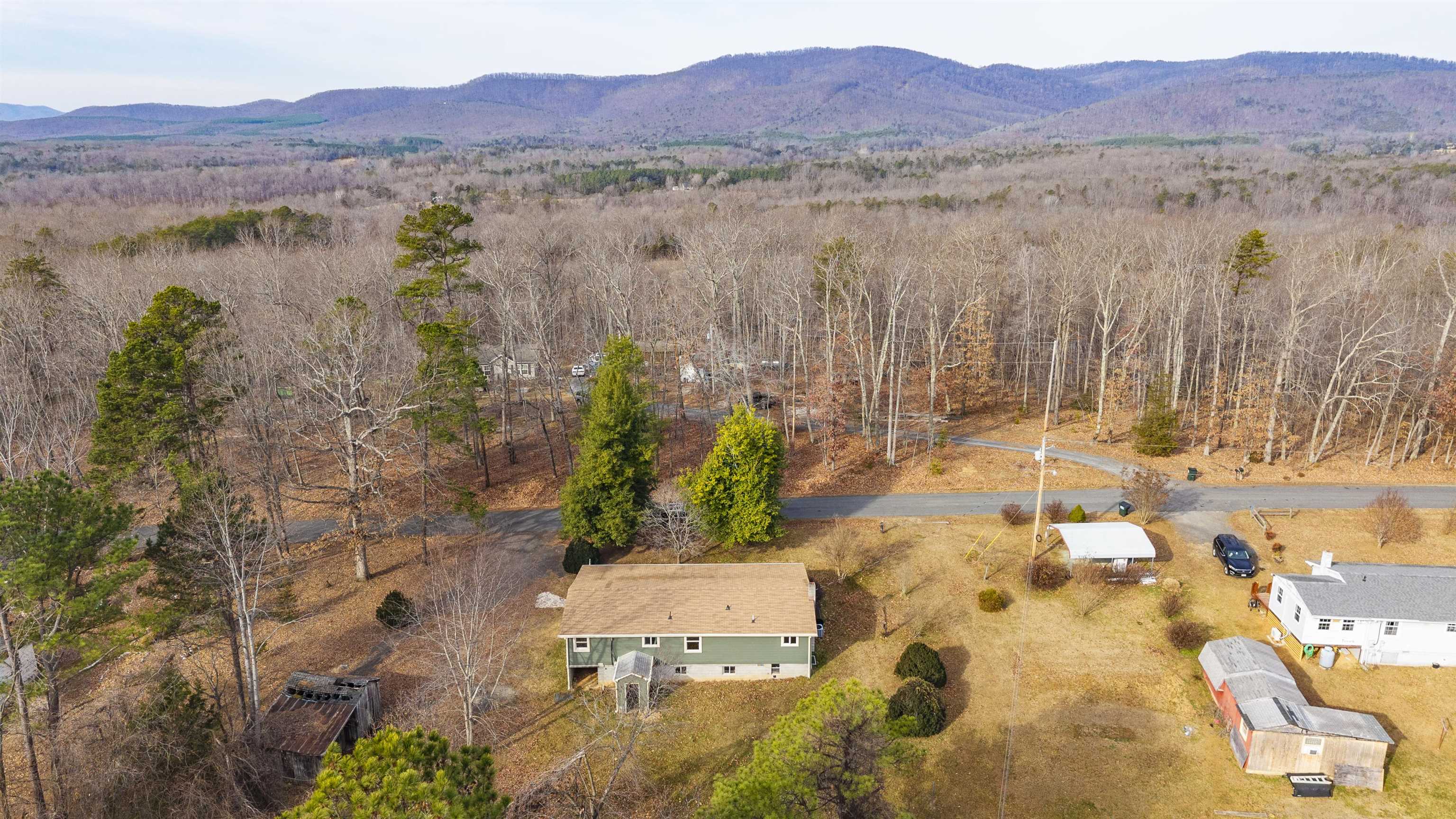 7081 SECRETARYS SAND RD, SCHUYLER, Virginia 22969, 3 Bedrooms Bedrooms, ,2 BathroomsBathrooms,Residential,7081 SECRETARYS SAND RD,672485 MLS # 672485