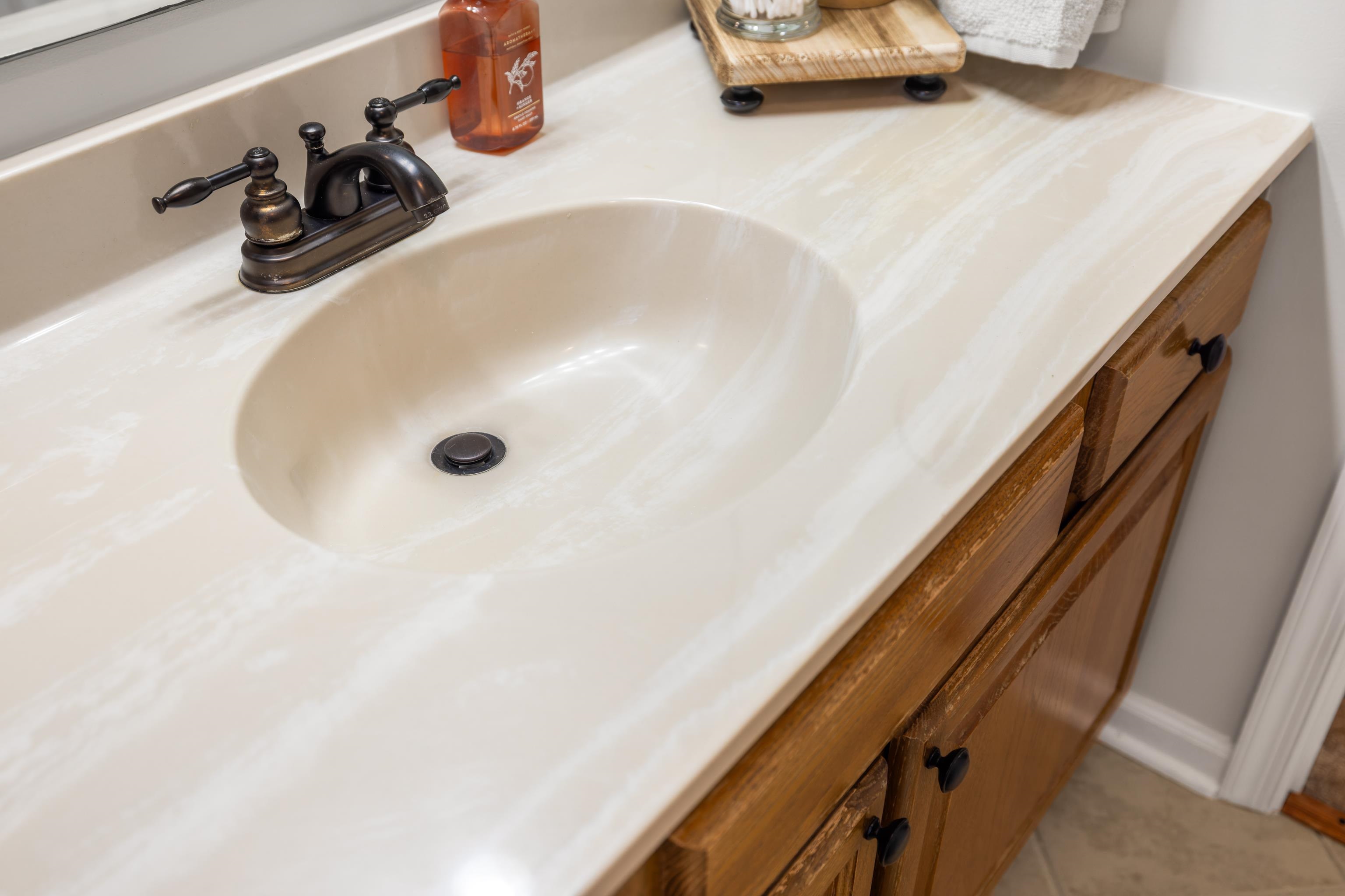 113 WILLOW DR, DAYTON, Virginia 22821, 4 Bedrooms Bedrooms, ,3 BathroomsBathrooms,Residential,113 WILLOW DR,672500 MLS # 672500