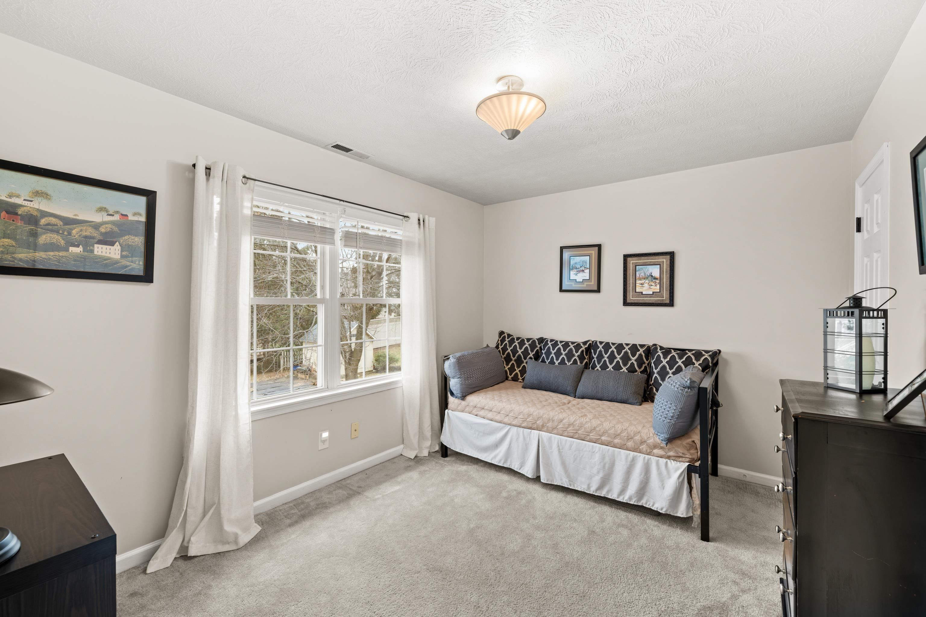 113 WILLOW DR, DAYTON, Virginia 22821, 4 Bedrooms Bedrooms, ,3 BathroomsBathrooms,Residential,113 WILLOW DR,672500 MLS # 672500