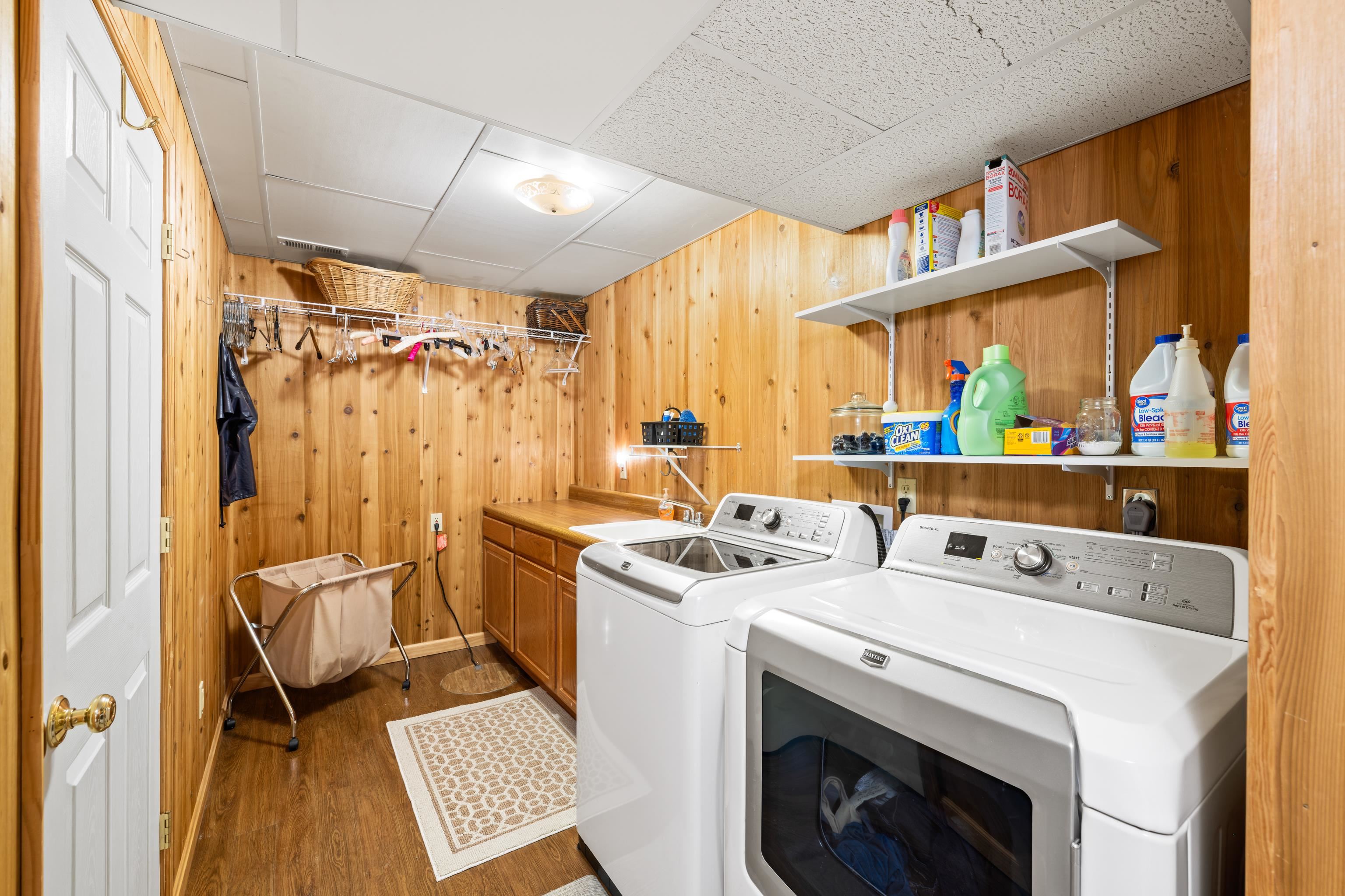 113 WILLOW DR, DAYTON, Virginia 22821, 4 Bedrooms Bedrooms, ,3 BathroomsBathrooms,Residential,113 WILLOW DR,672500 MLS # 672500