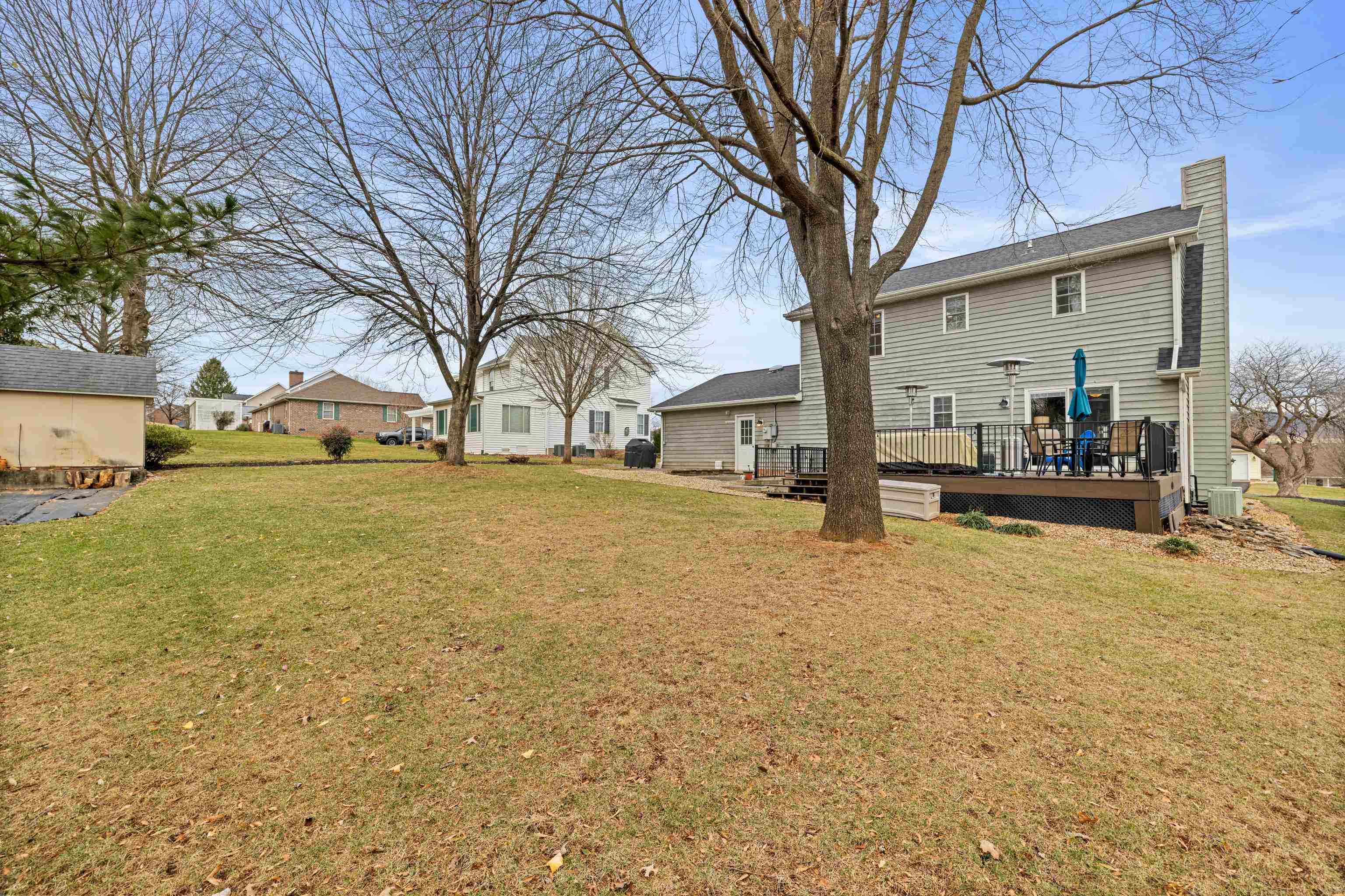 113 WILLOW DR, DAYTON, Virginia 22821, 4 Bedrooms Bedrooms, ,3 BathroomsBathrooms,Residential,113 WILLOW DR,672500 MLS # 672500