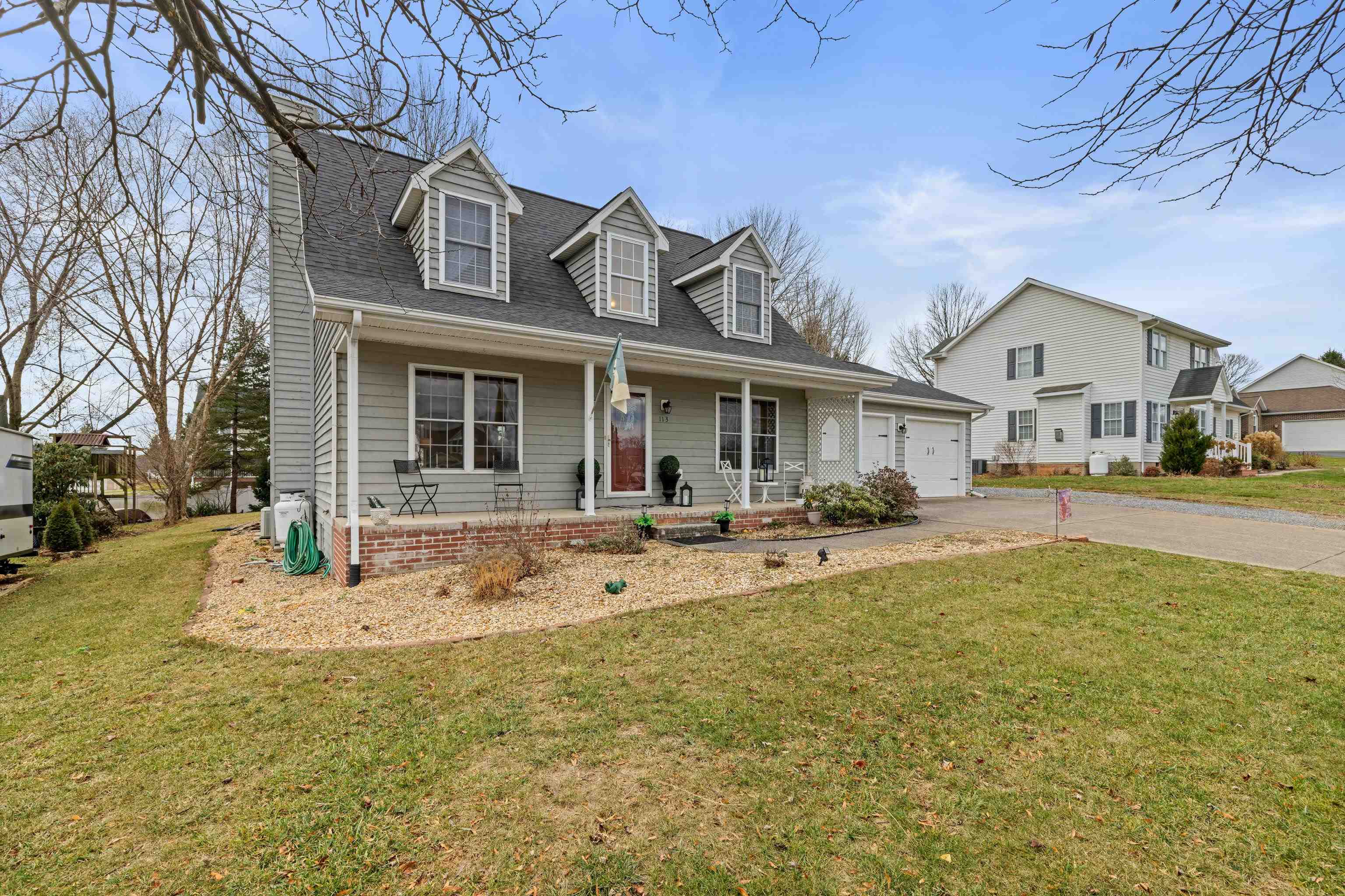 113 WILLOW DR, DAYTON, Virginia 22821, 4 Bedrooms Bedrooms, ,3 BathroomsBathrooms,Residential,113 WILLOW DR,672500 MLS # 672500