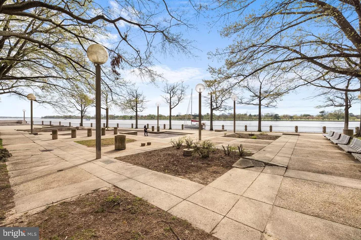 1435 4TH ST SW #B512, WASHINGTON, District Of Columbia 20024, 2 Bedrooms Bedrooms, ,2 BathroomsBathrooms,Residential,For sale,1435 4TH ST SW #B512,DCDC2233500 MLS # DCDC2233500